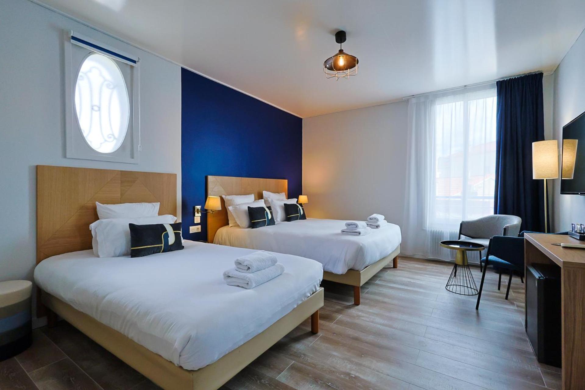 Triple Room,1526050864:JPEG