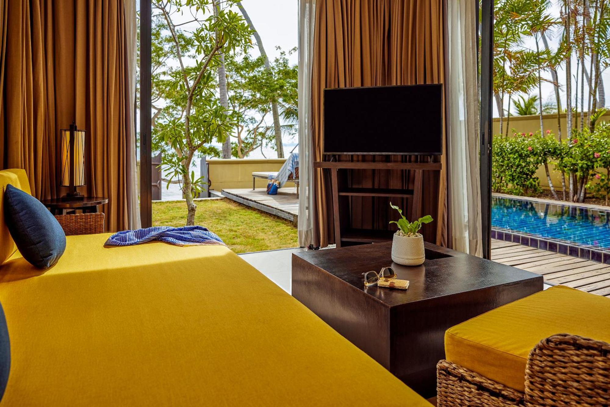 Beachfront villa with private pool