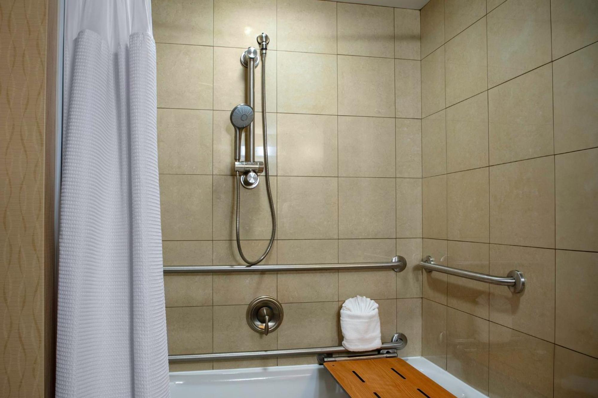 King Room Mobility Access or Hearing Accessible