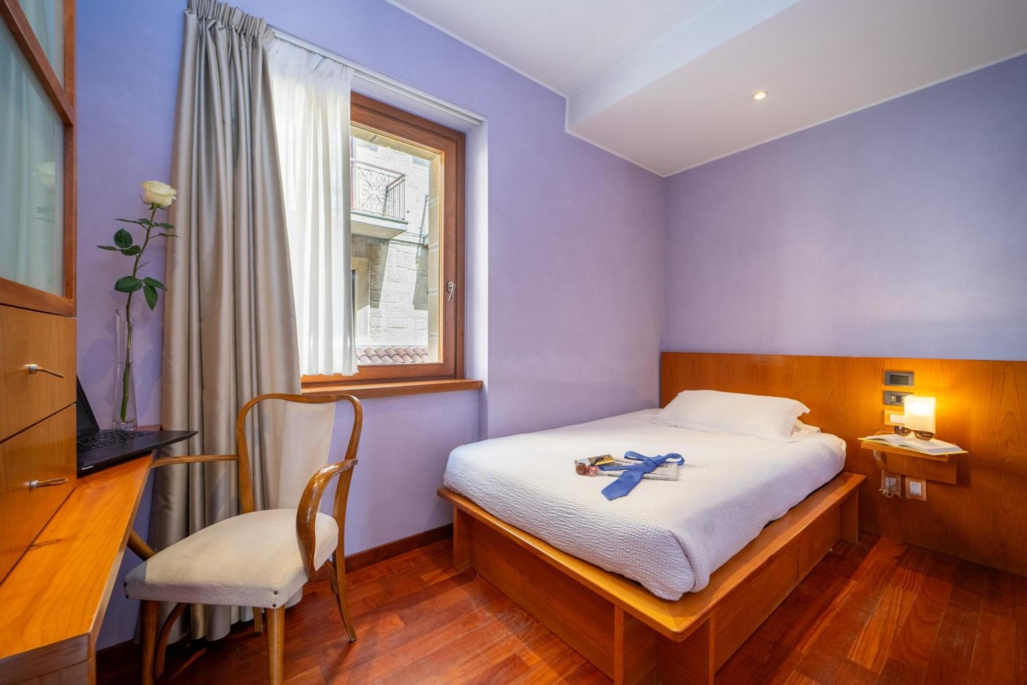 Single Room