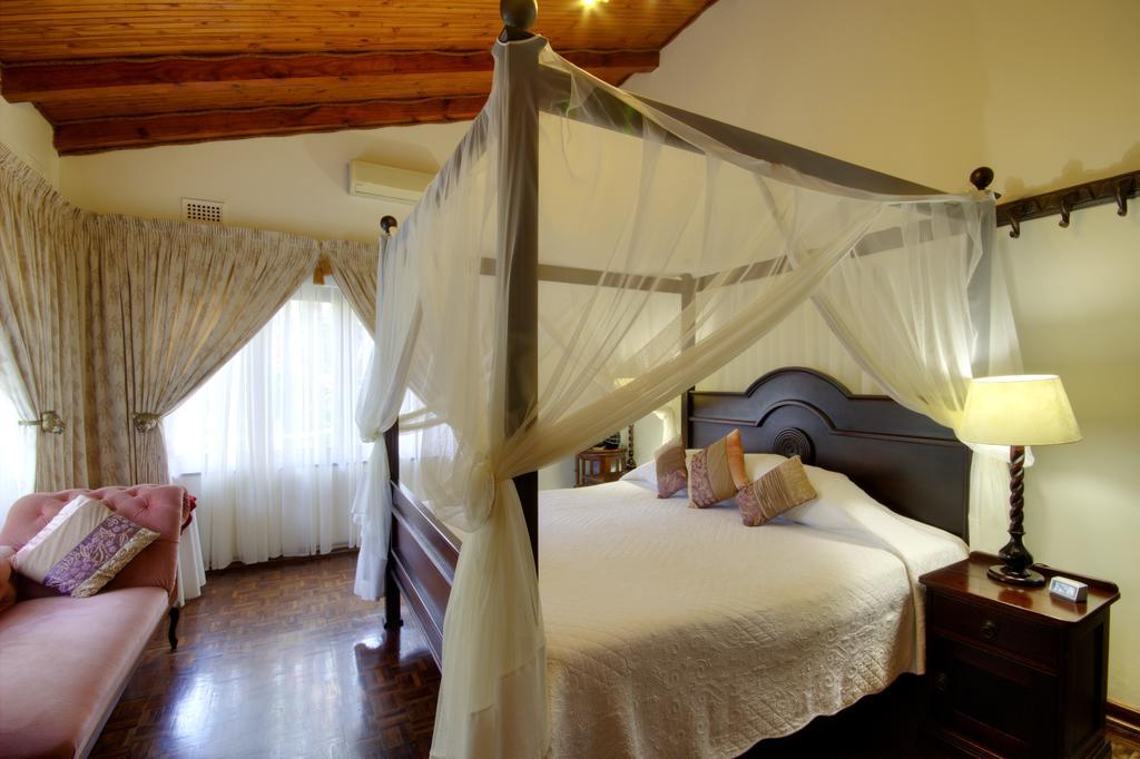 Deluxe Zimmer mit Kingsize-Bett
