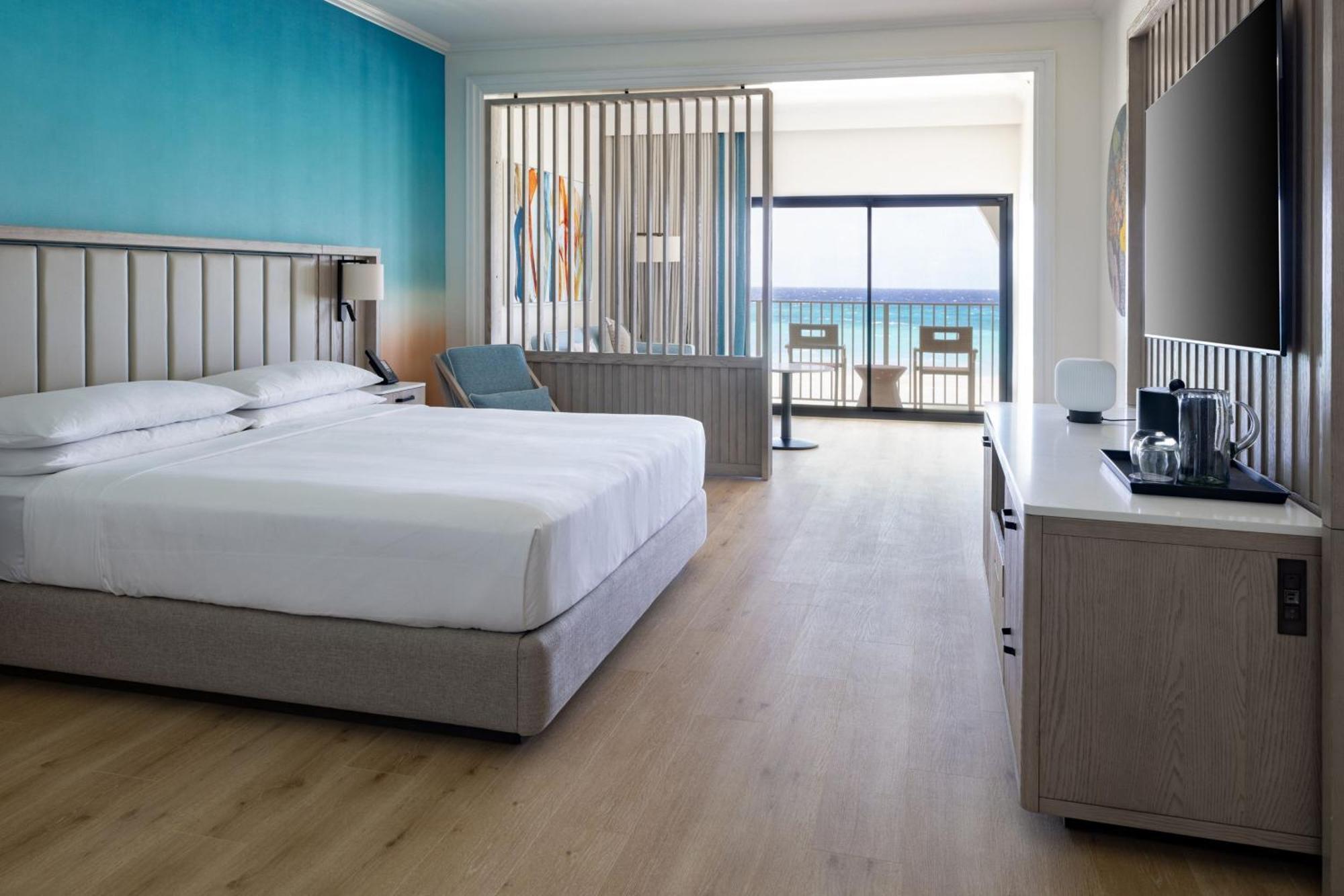 Suite Junior con sofá cama y balcón - 1 cama extragrande