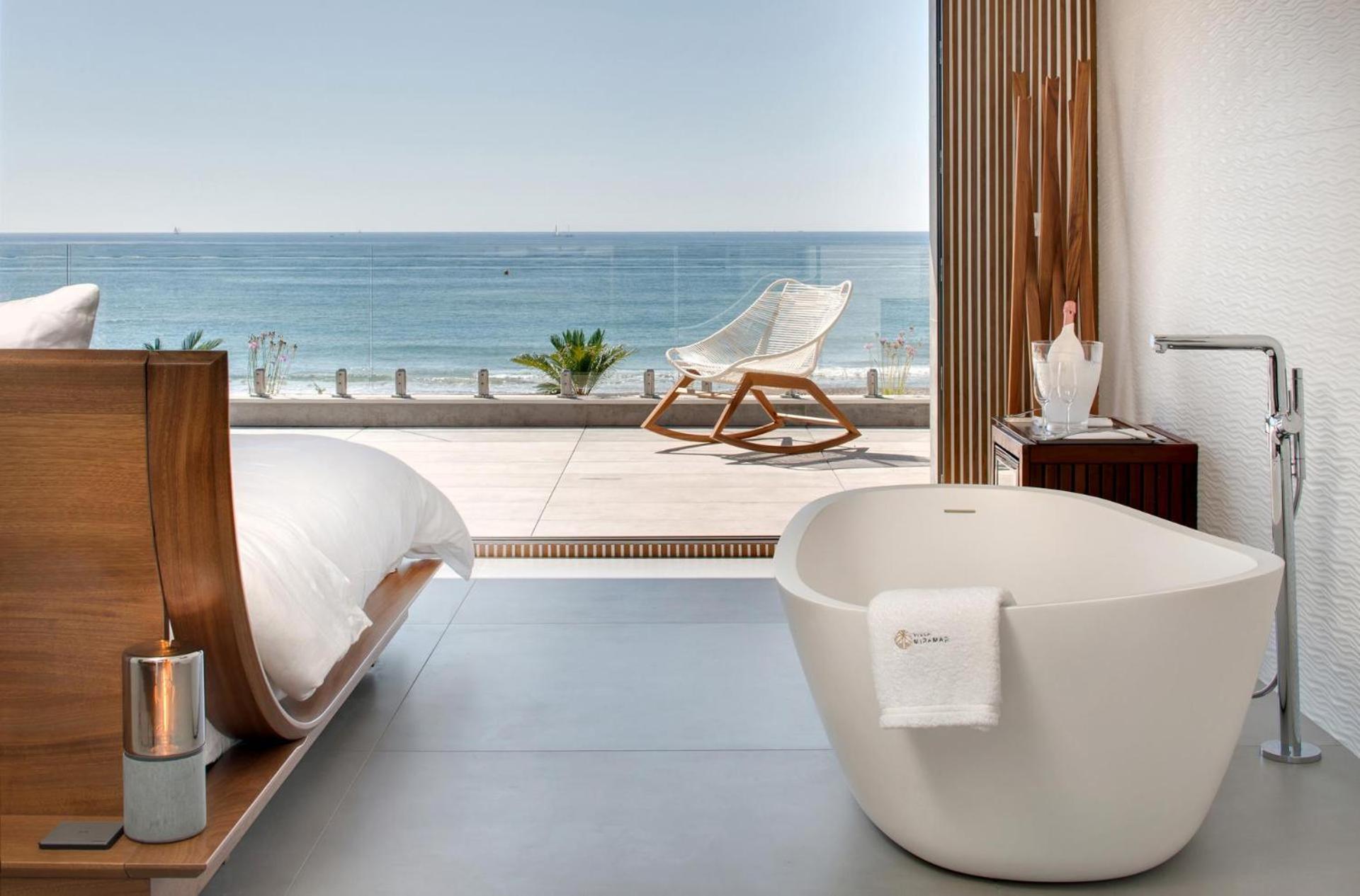 Deluxe Double Room with Sea View