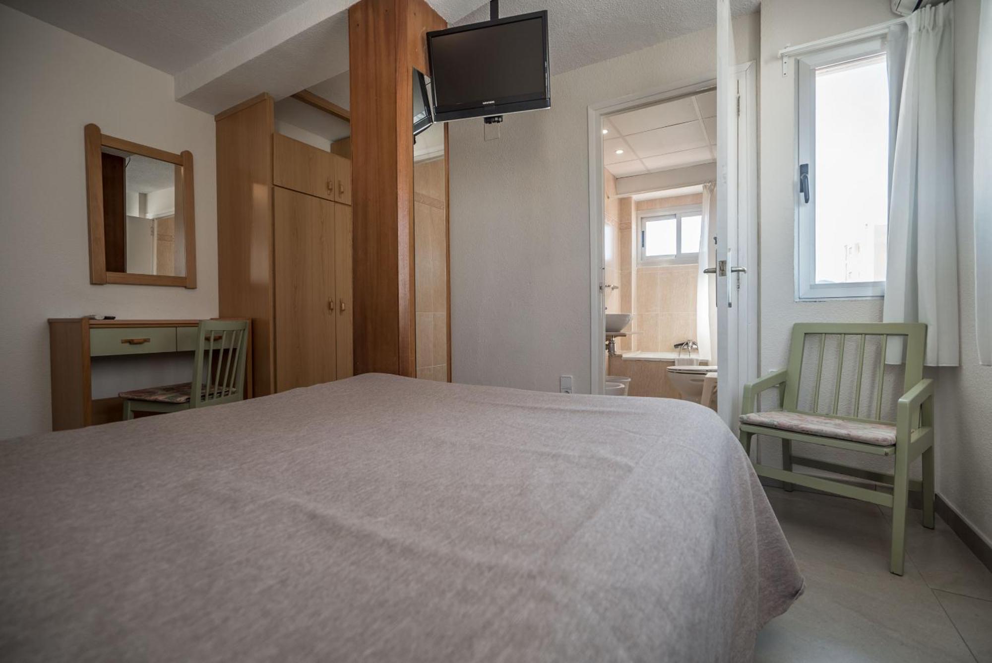 Interior Double Room without Terrace