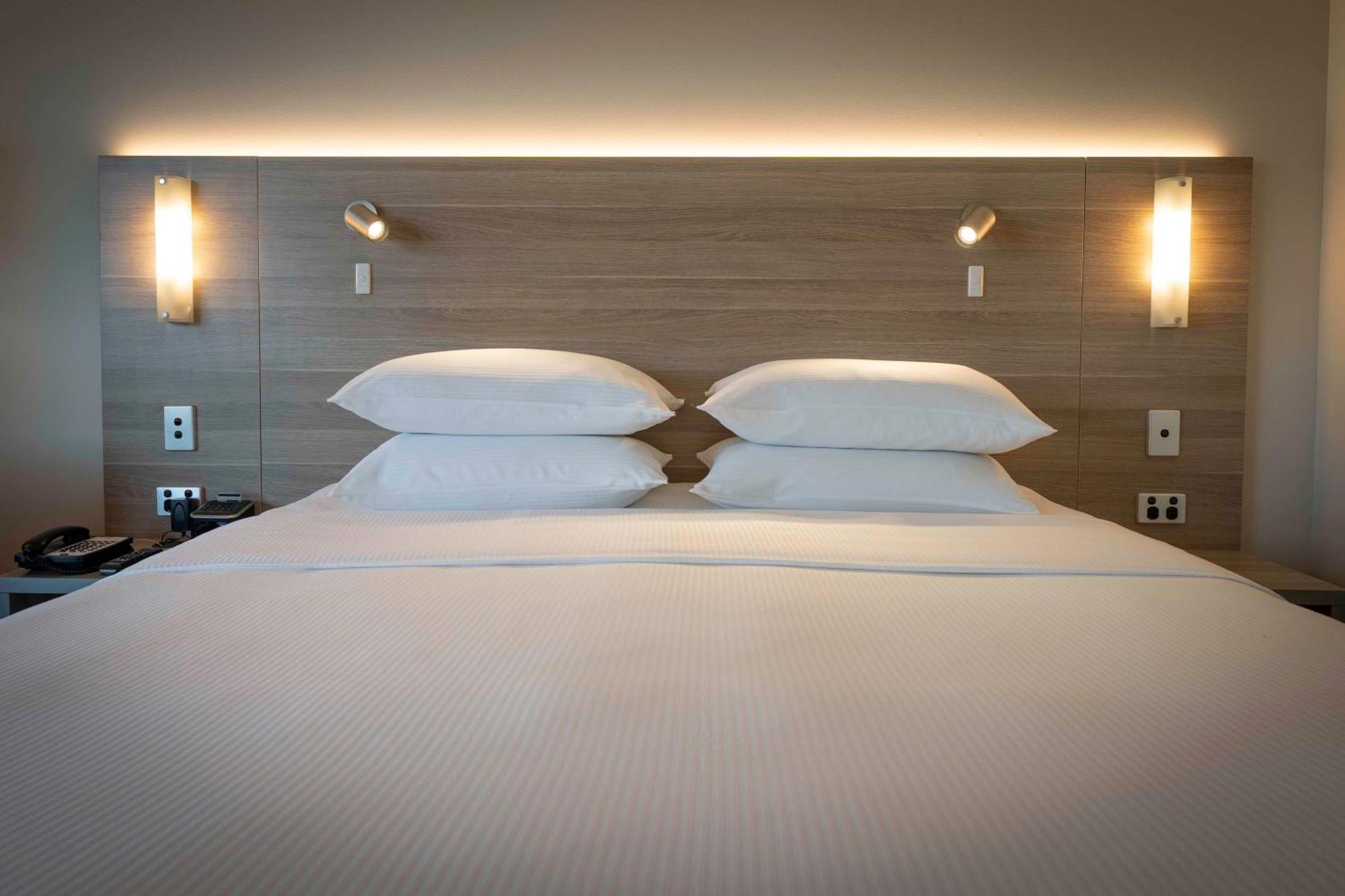 Deluxe Kamer met Kingsize Bed en Uitzicht op de Zee