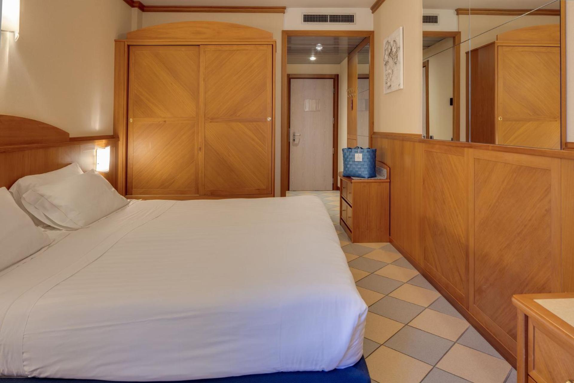 Standard Double or Twin Room with Terrace/Balcony - Annex