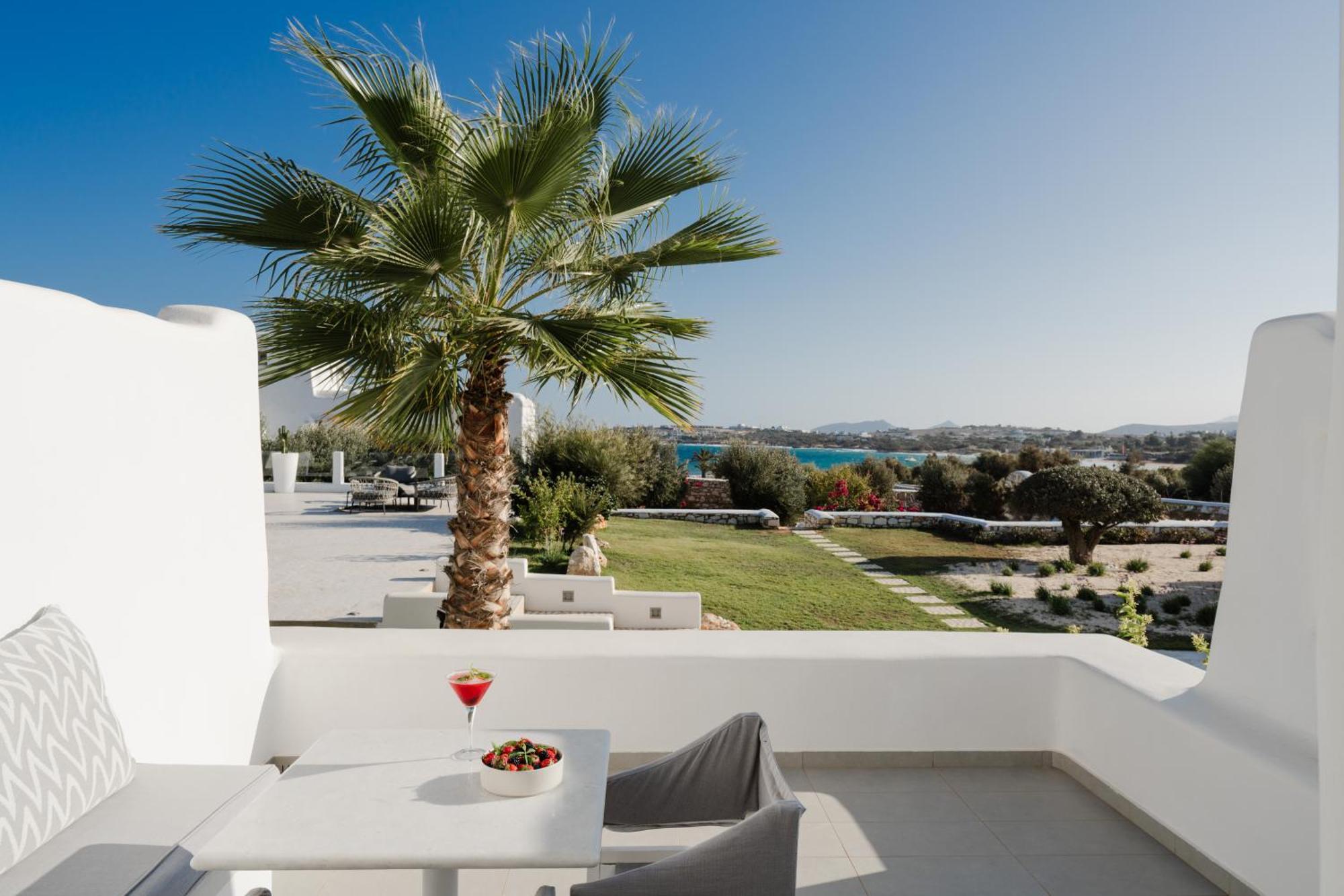 Elegant Suite Sea View
