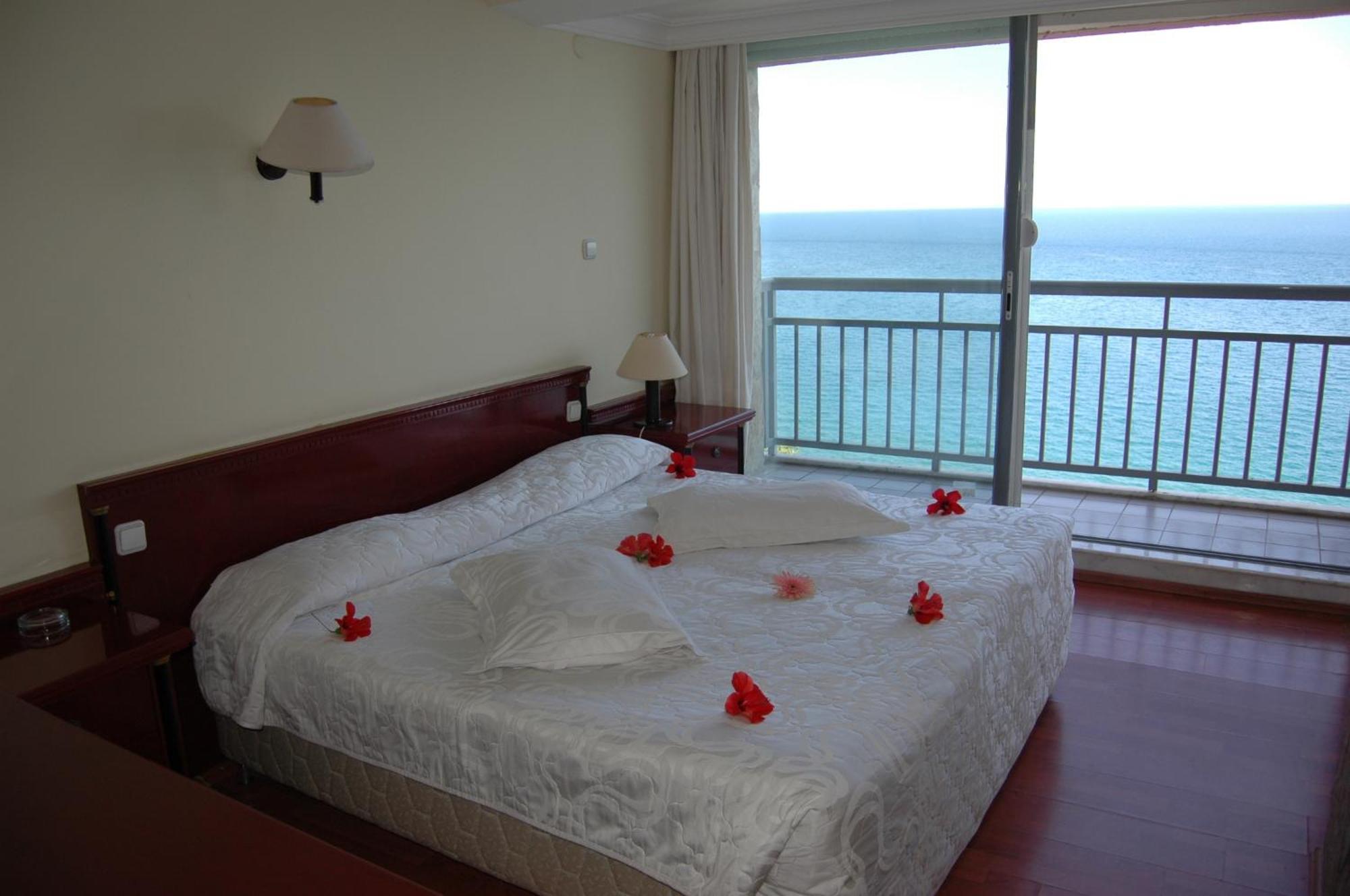 Standard Single Room Sea View