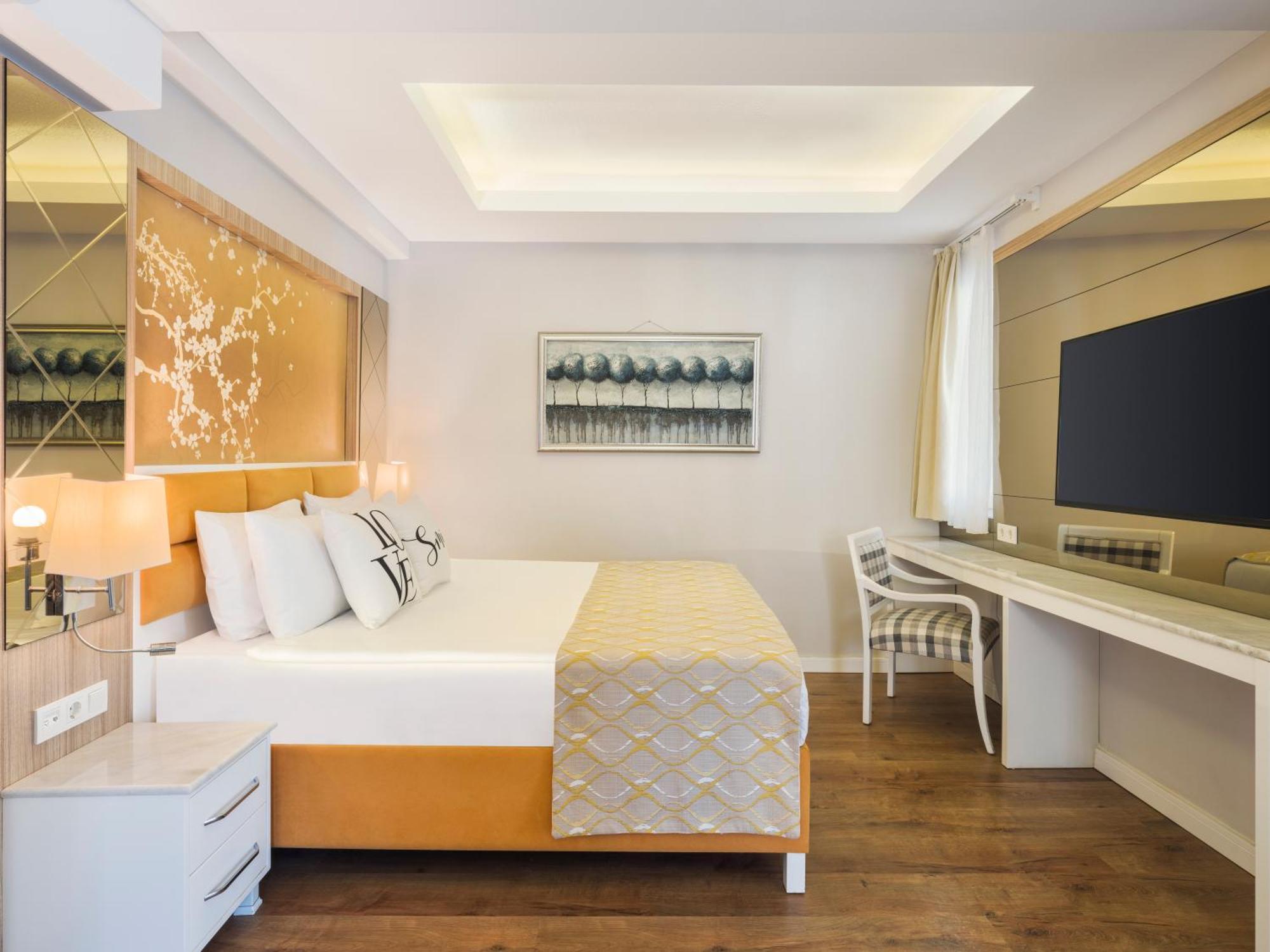 Lake House Standart Garden View Room