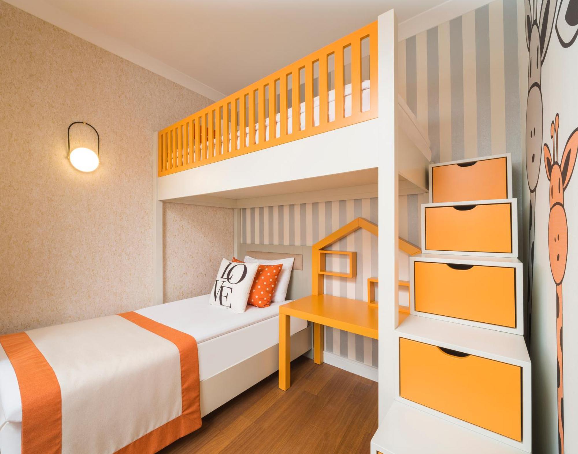 Family Sea View Room-Main Building