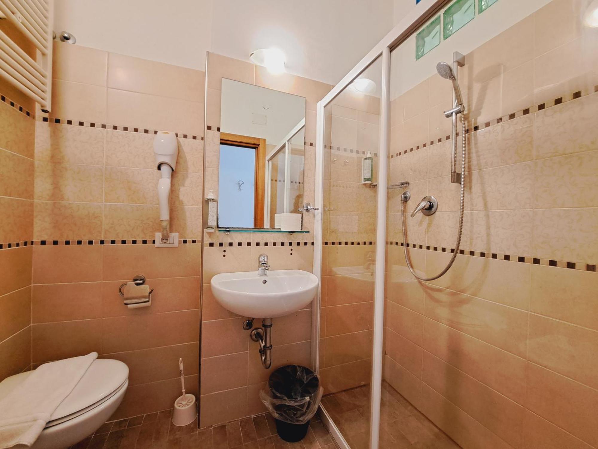 Classic Triple Room