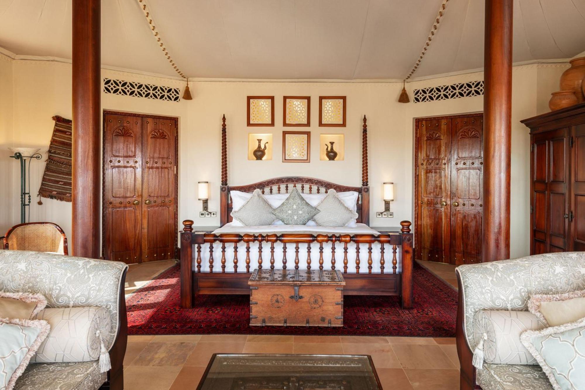 Bedouin Villa 1 Bedroom 1 King Private Pool & Terrace