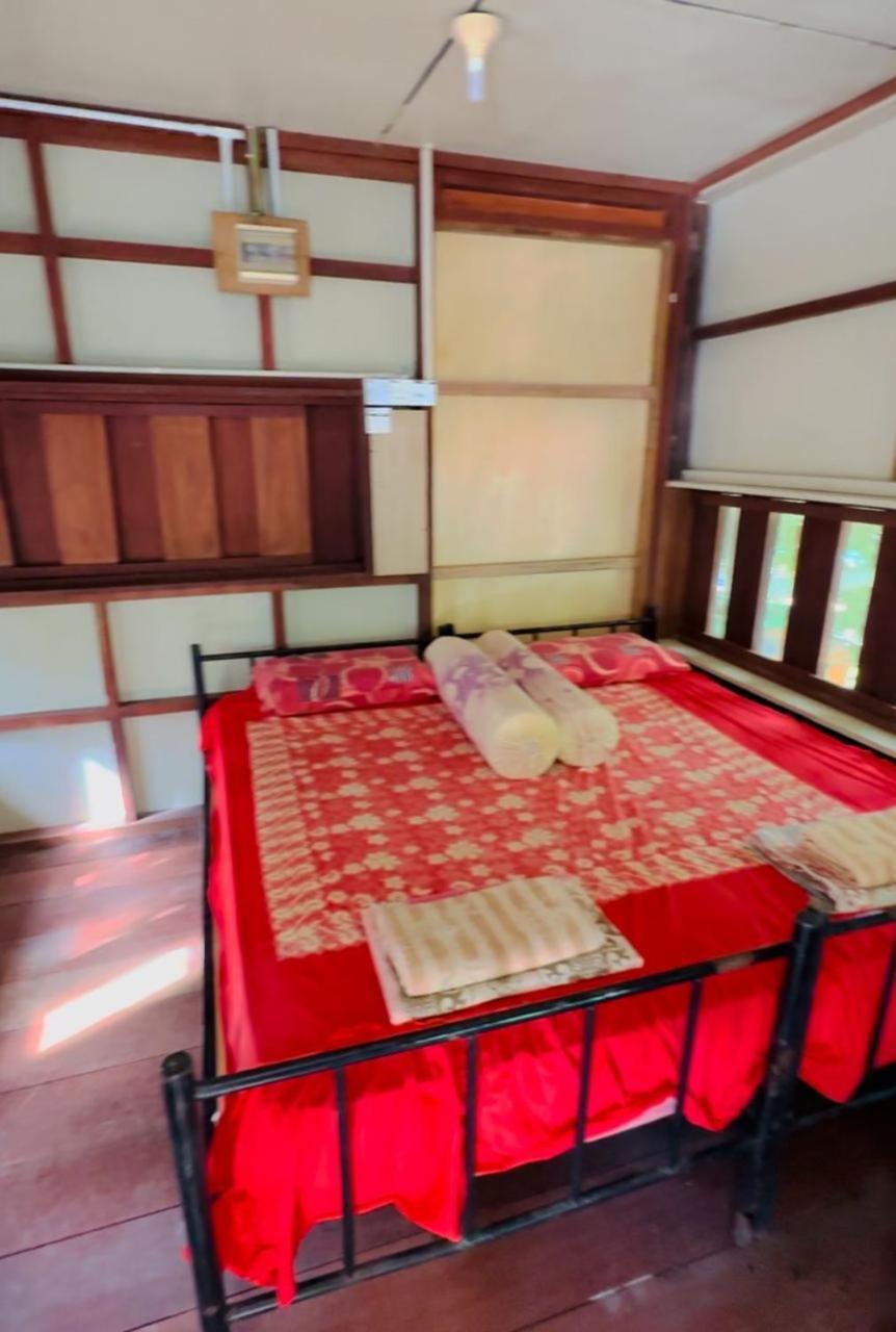 Economy Twin Room