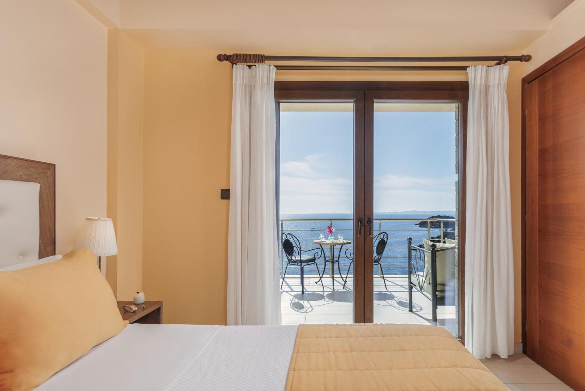 Habitación Doble Superior con balcón - vistas al mar