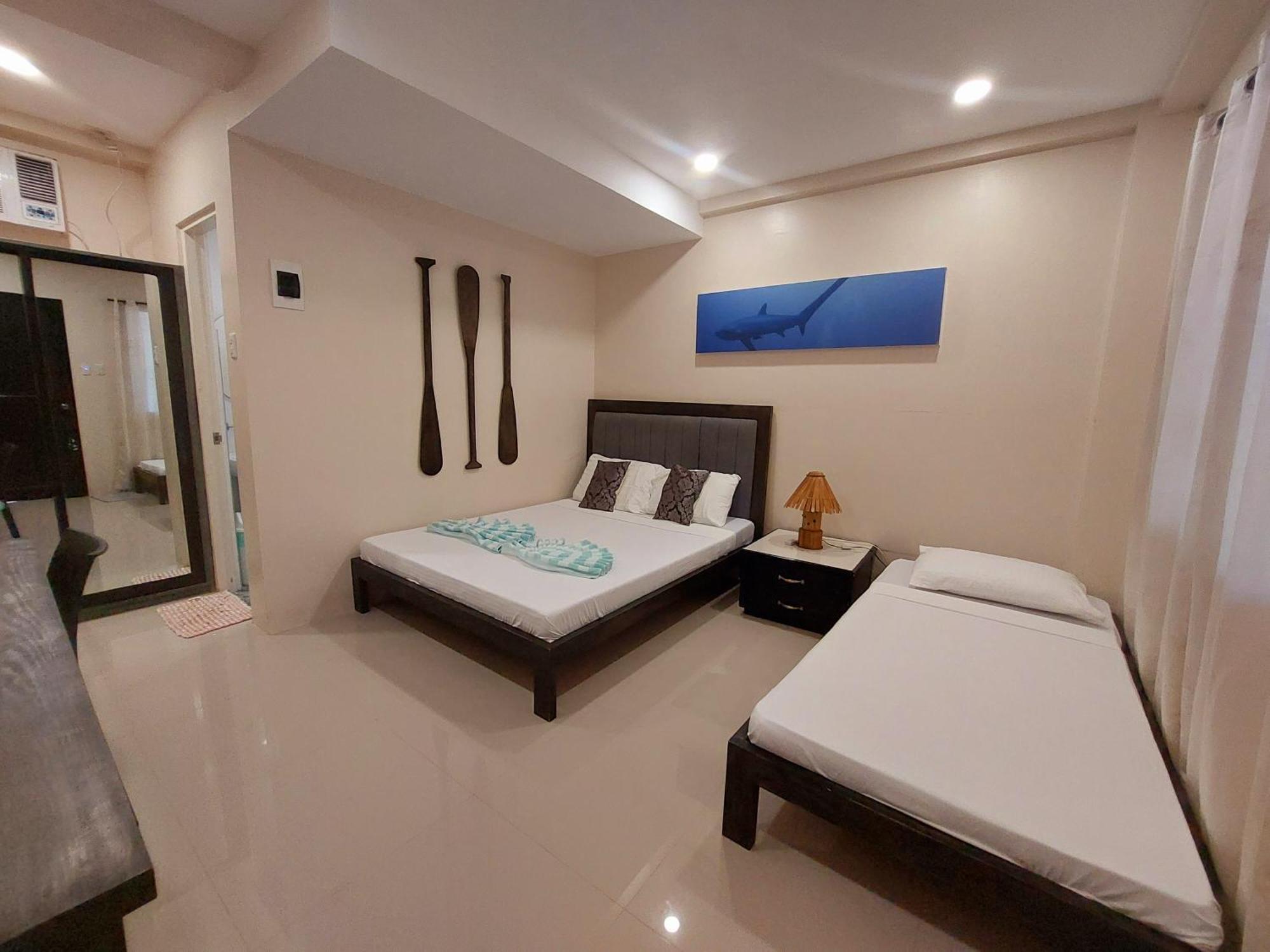 Deluxe Queen Room Garden View