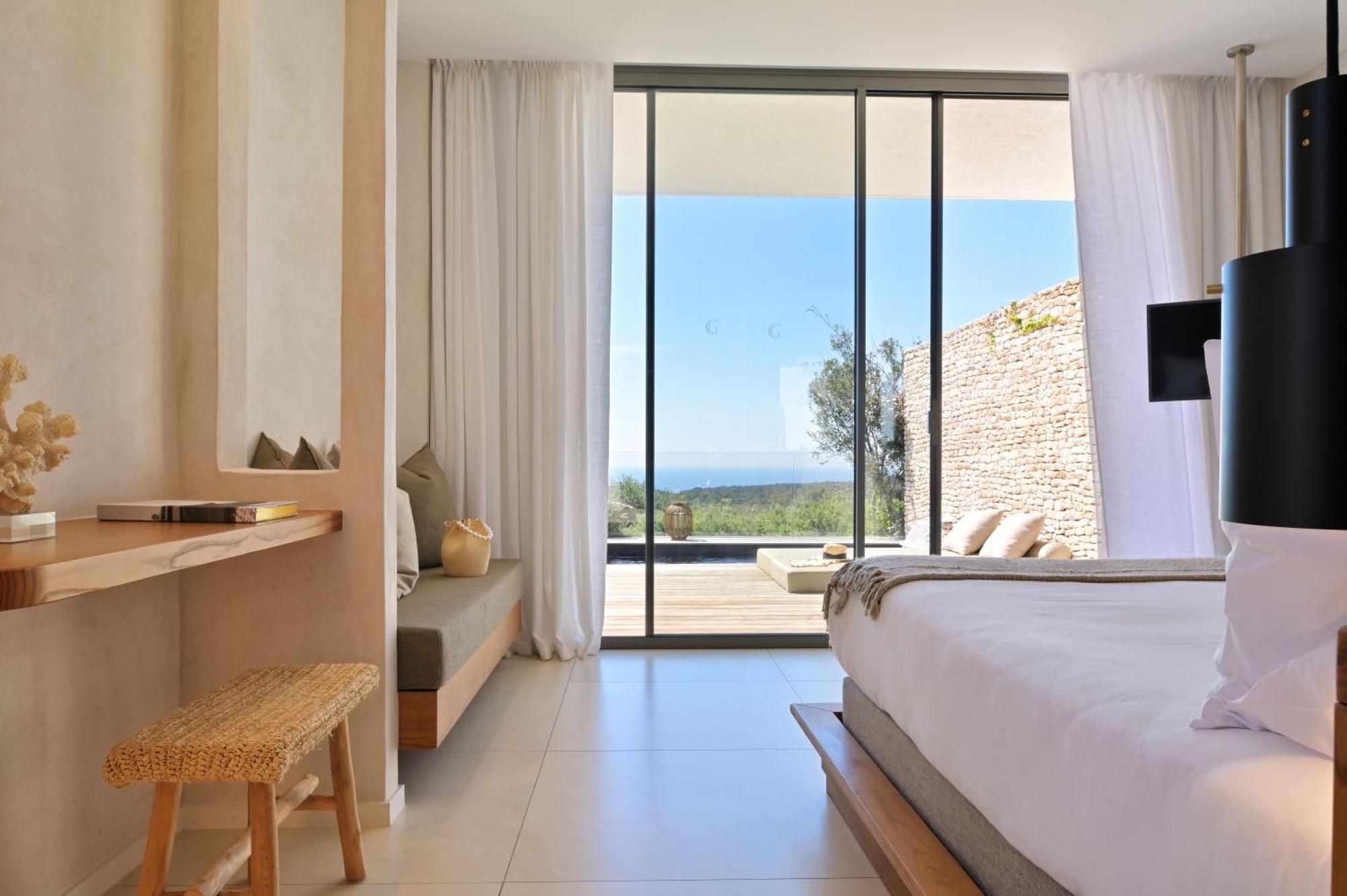 Deluxe Suite mit eigenem Pool und Meerblick