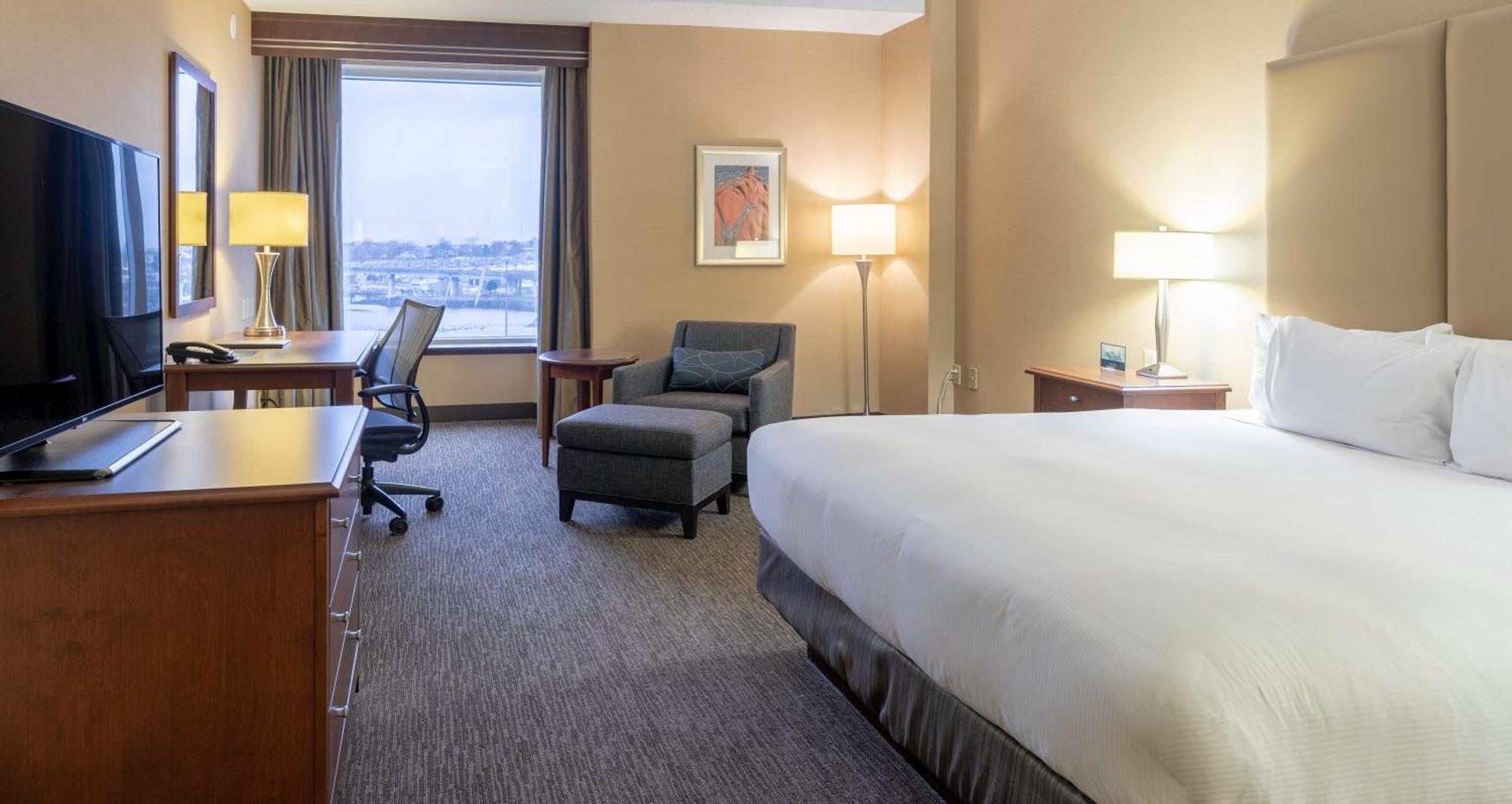 King Room with City View