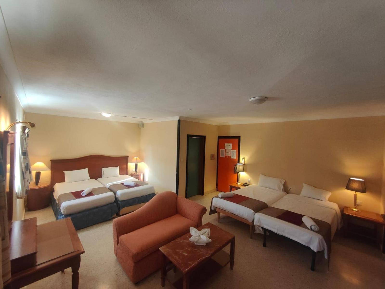 Quadruple Room,1498675762:JPEG