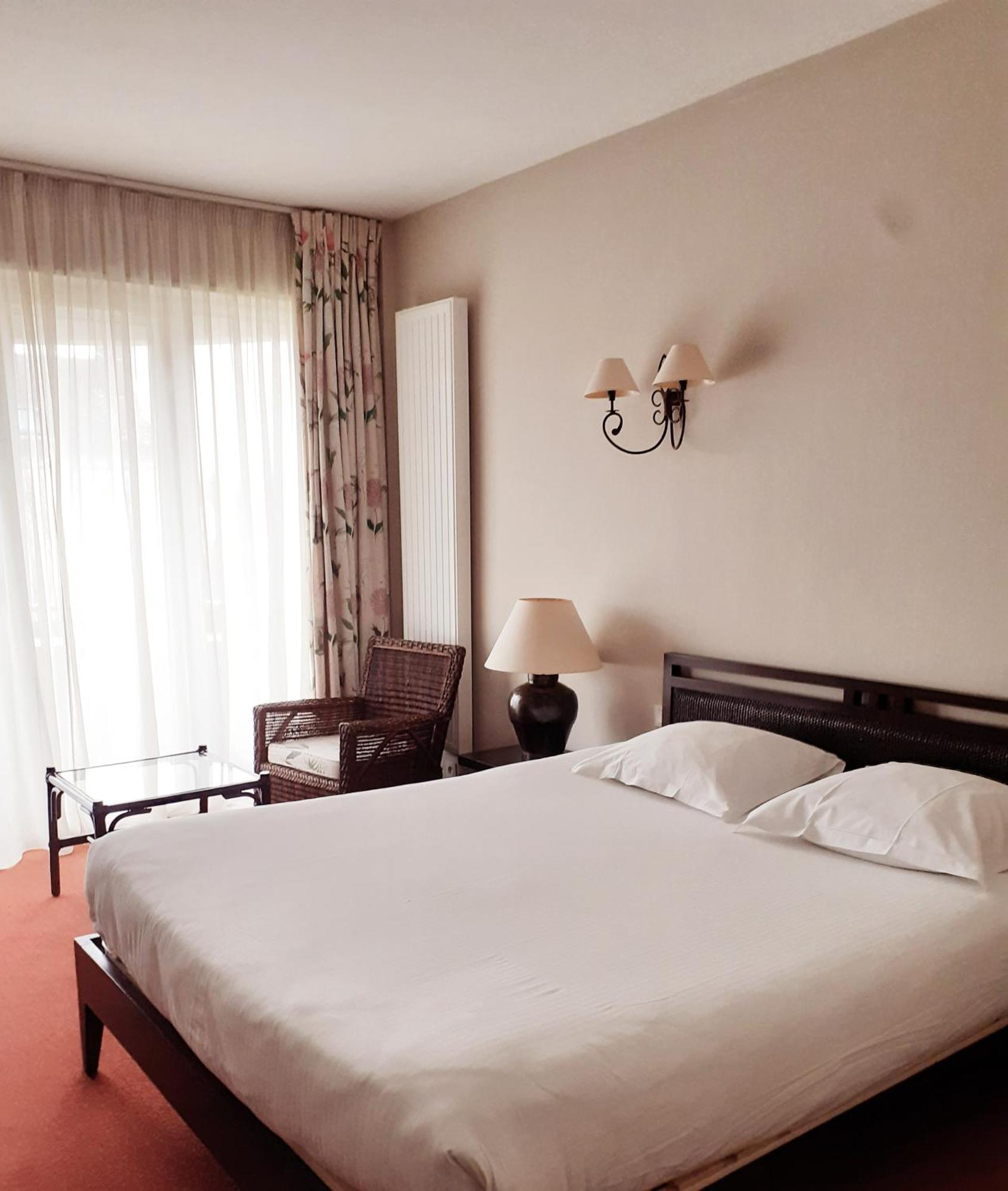 Double or Twin Room City View,1349850184:JPEG