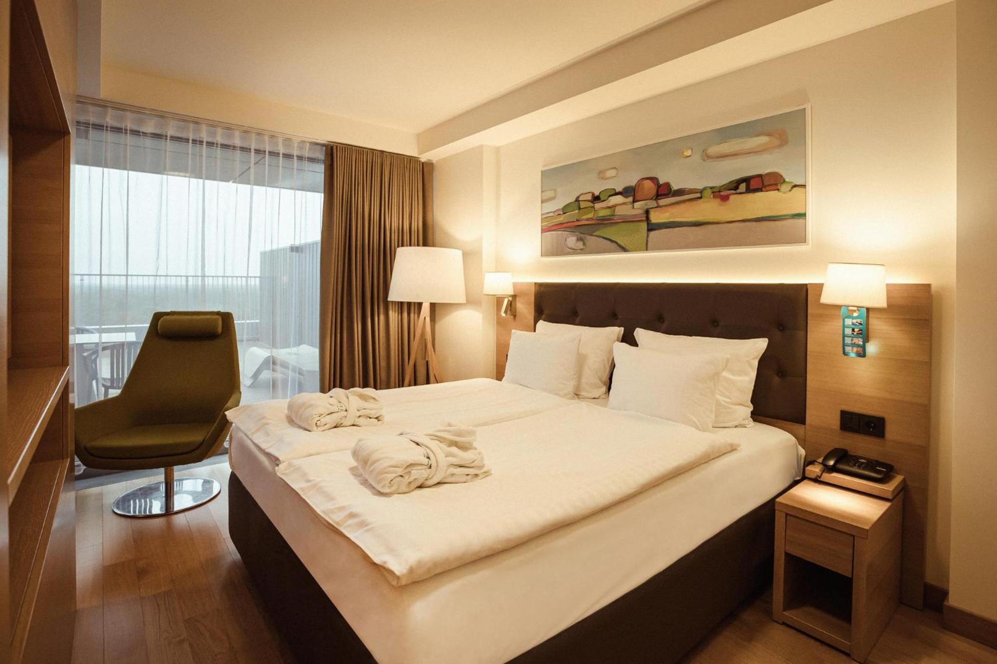 Suite met Terras en Toegang tot de Spa