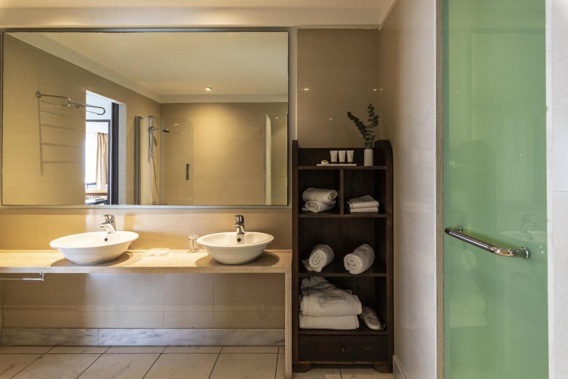 Suite met Uitzicht op Zee en Eigen Zwembad