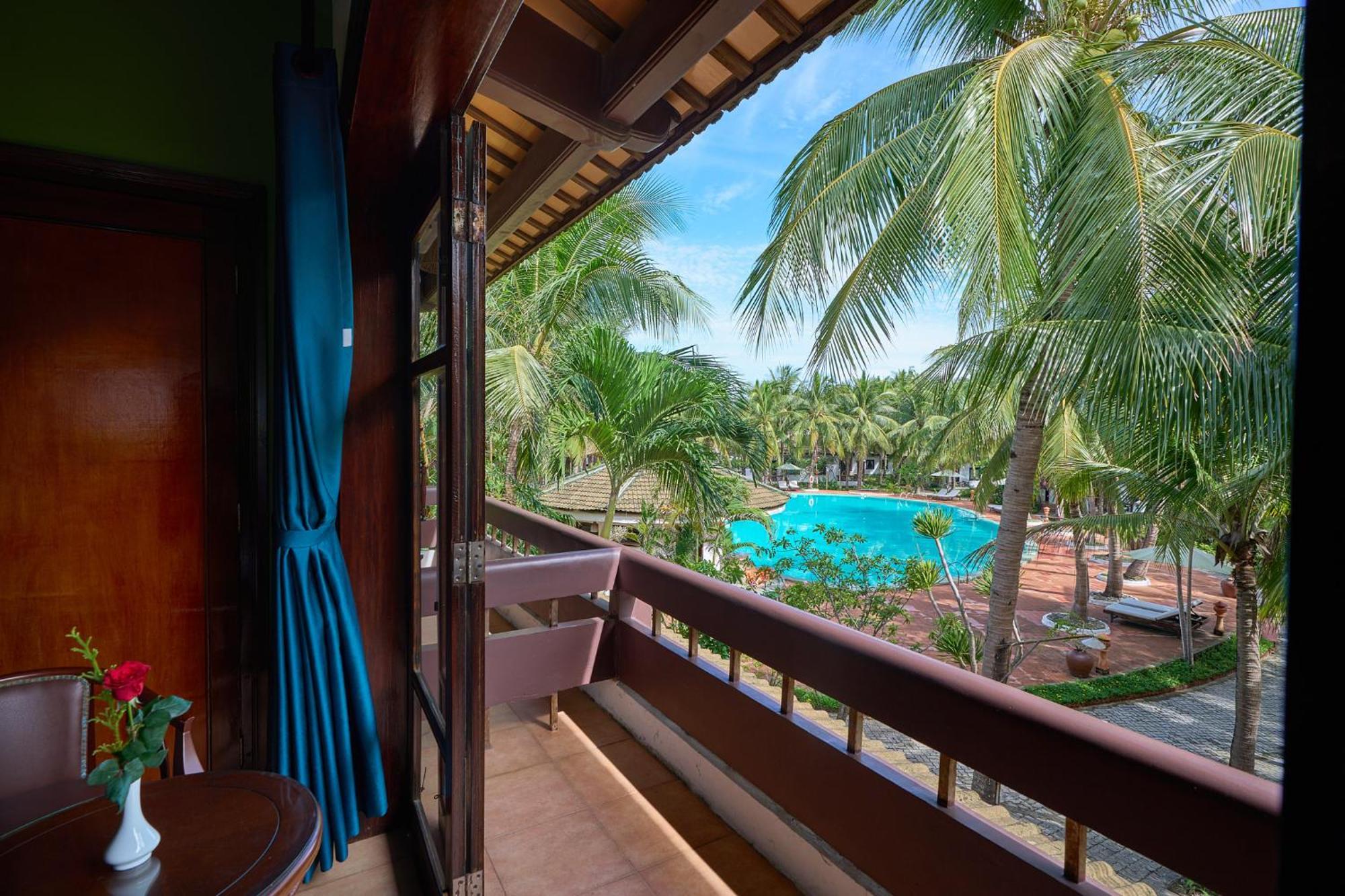 Chambre Double ou Lits Jumeaux Deluxe - Vue sur Piscine