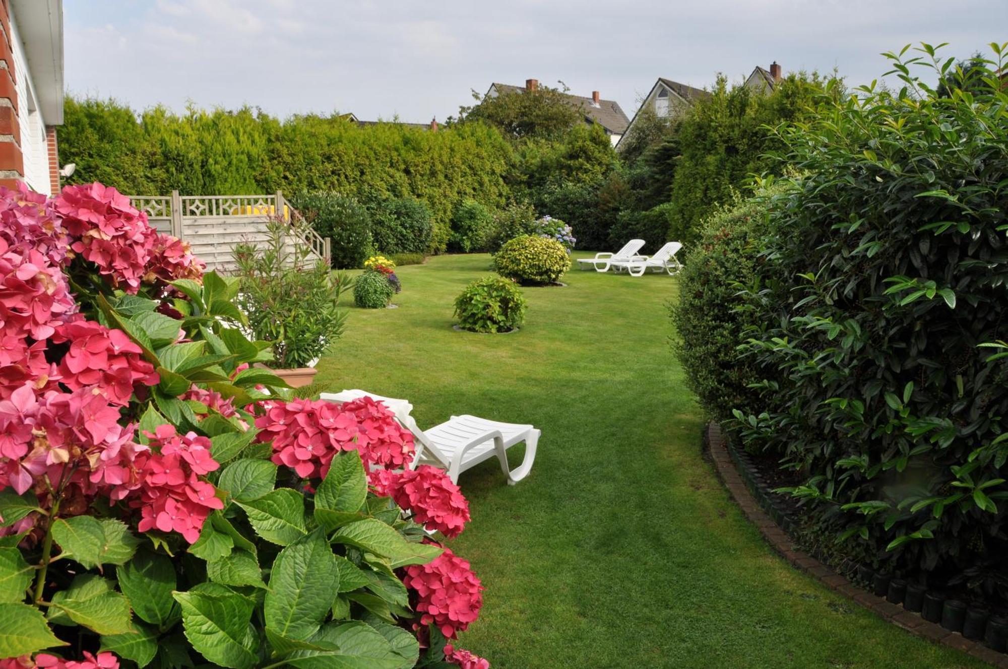 Doppelzimmer mit Gartenblick