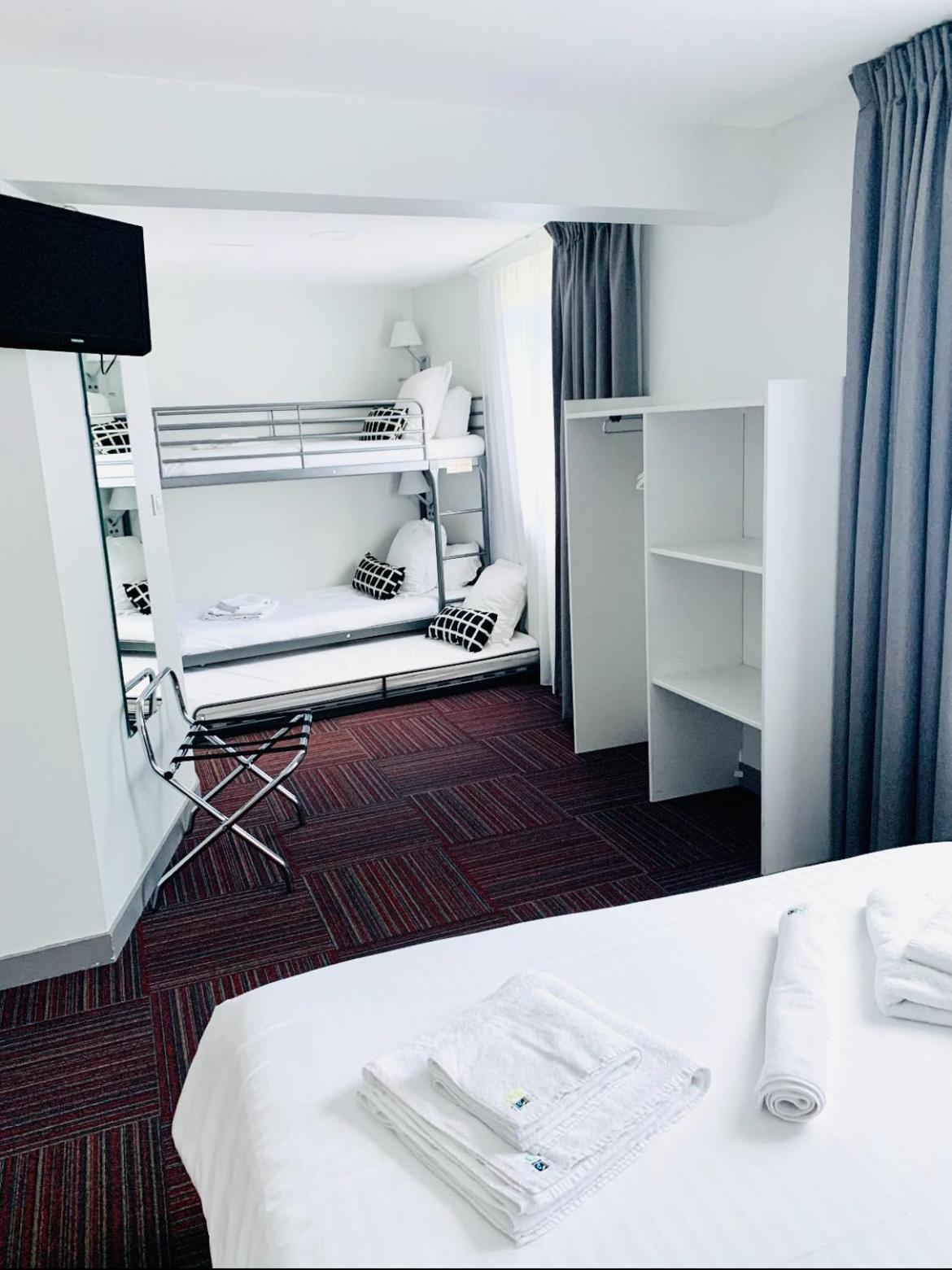 Chambre Familiale