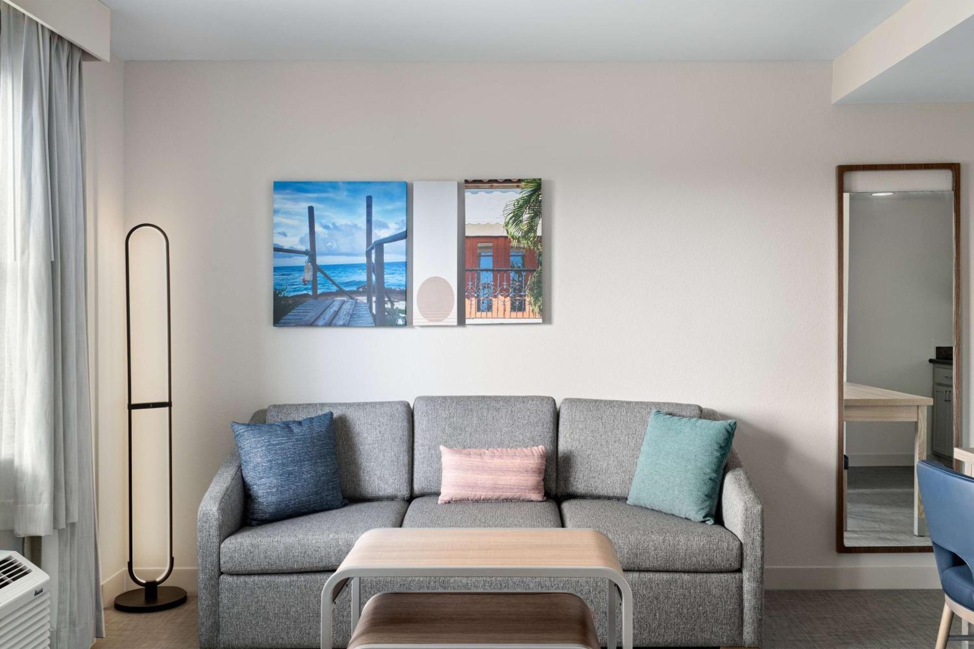 King Studio Suite