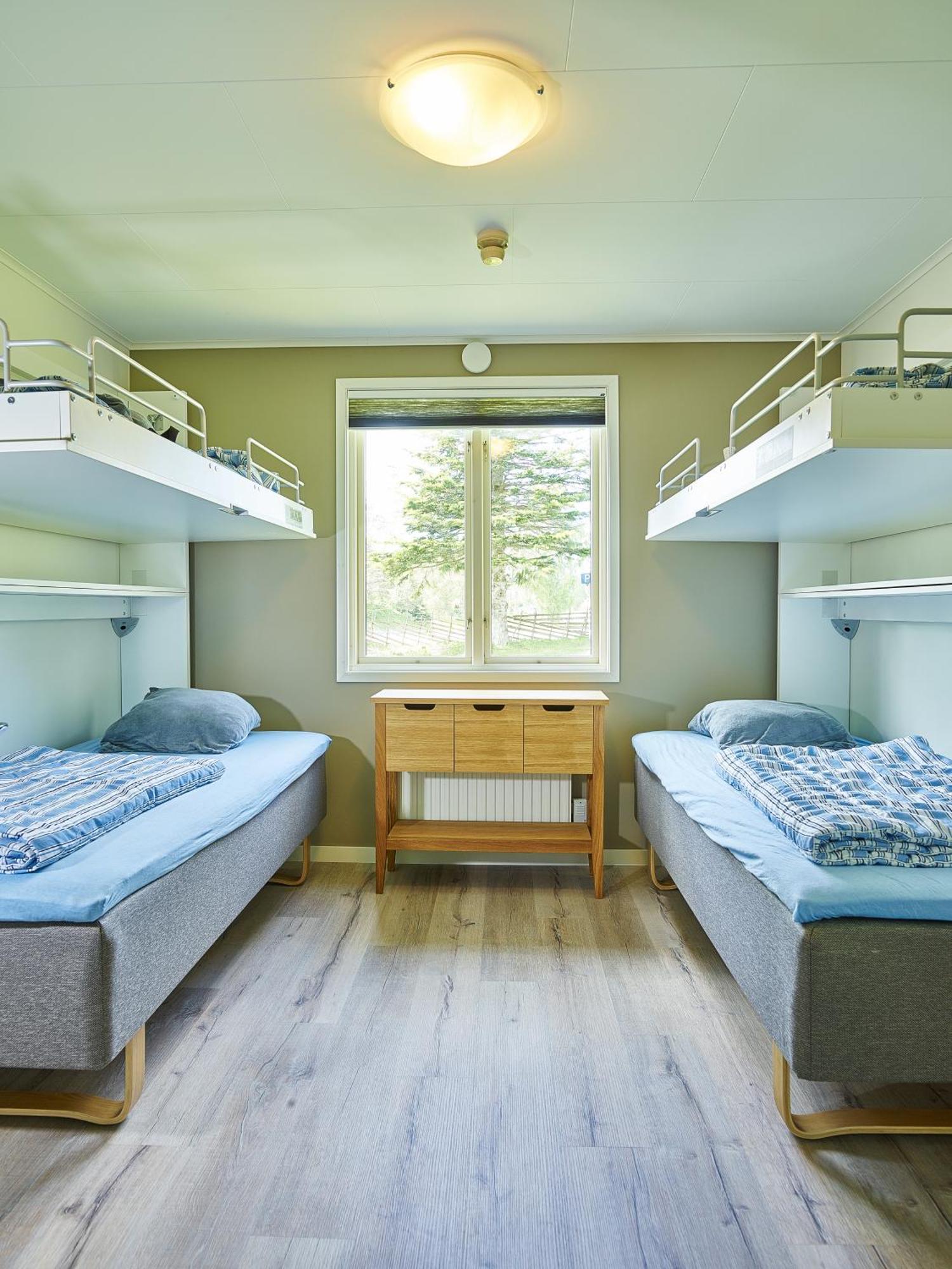 Hostel room (4 beds), shared bathroom
