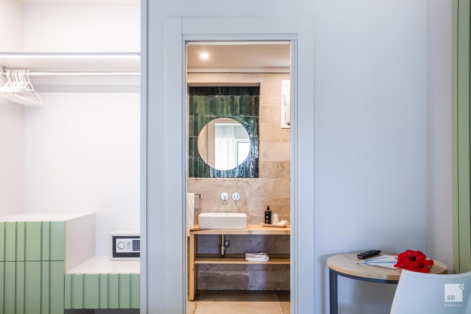 Classic Double Room,1544924998:JPEG