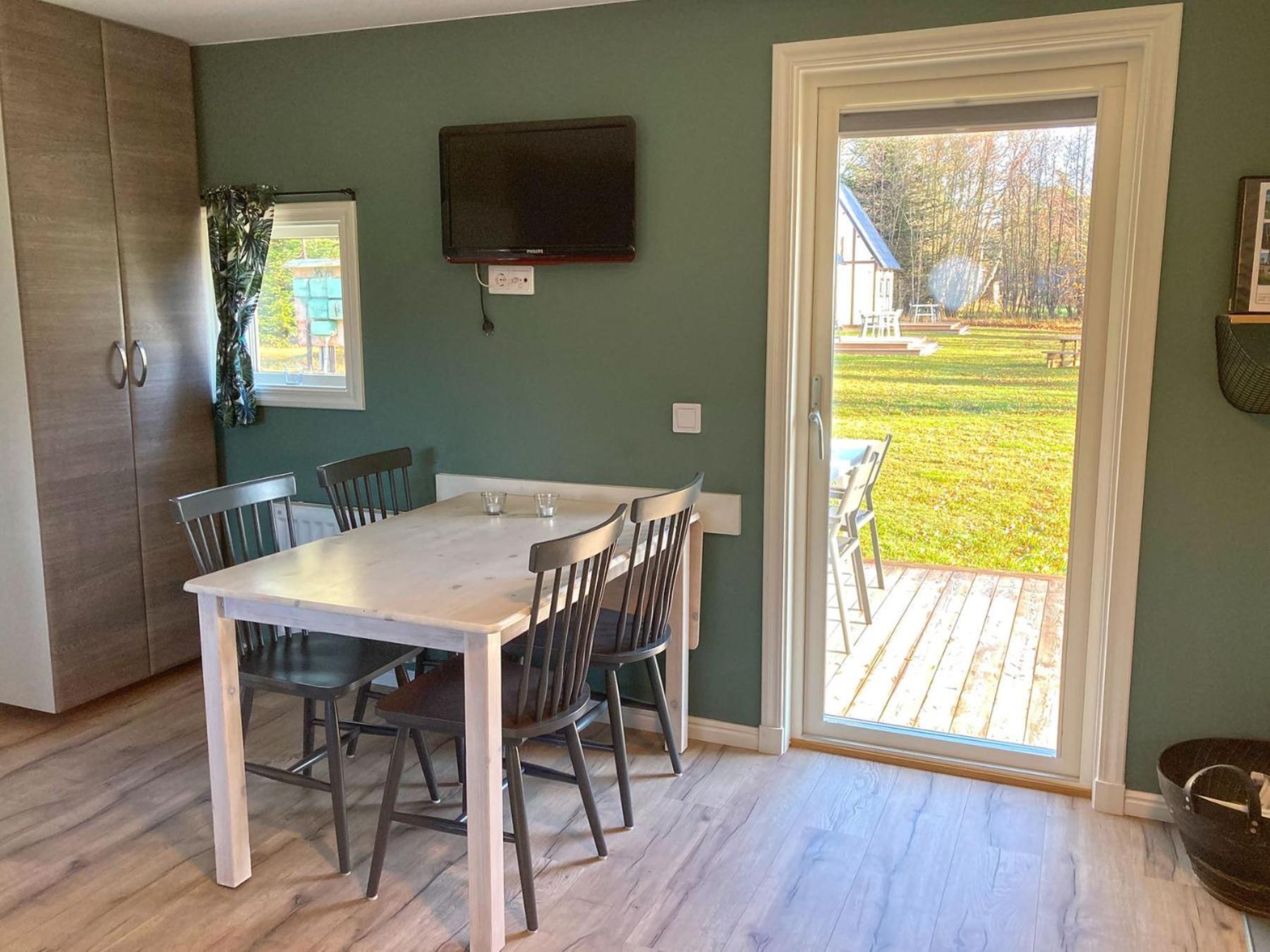 Family Cottage (4 Beds)