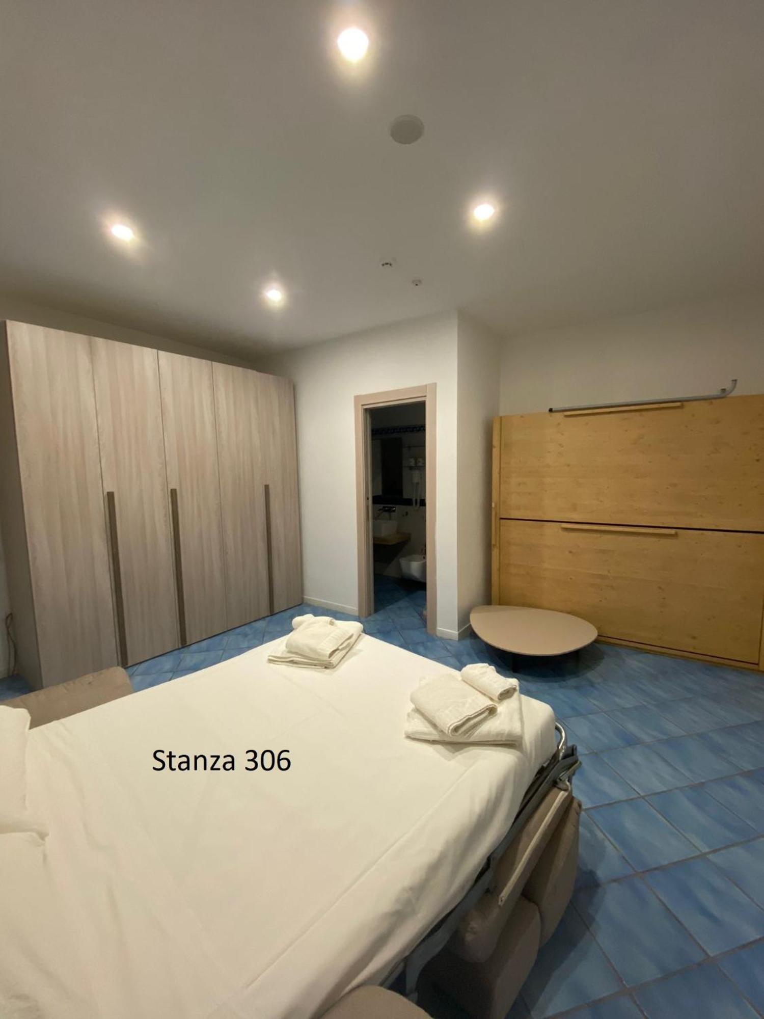 Family Room with Sea View
