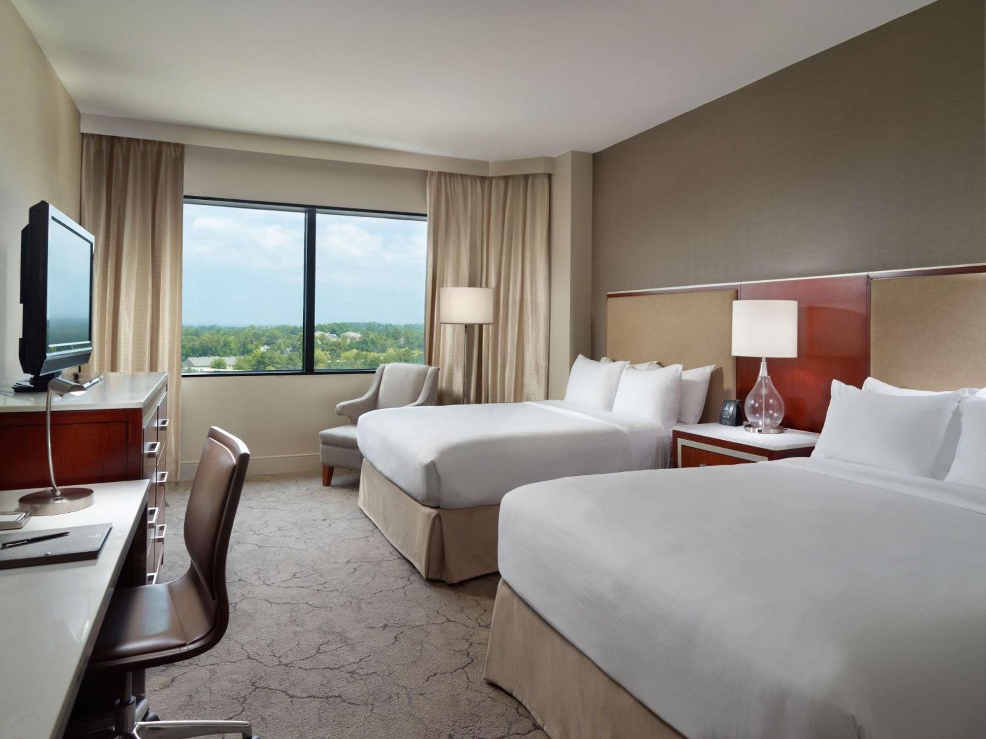 Deluxe Queen Room with Two Queen Beds