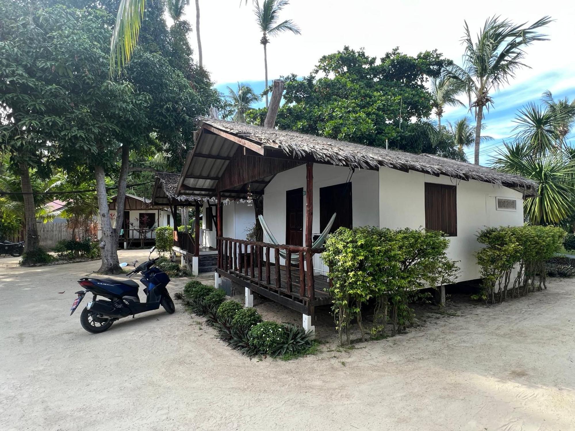 Budget Bungalow