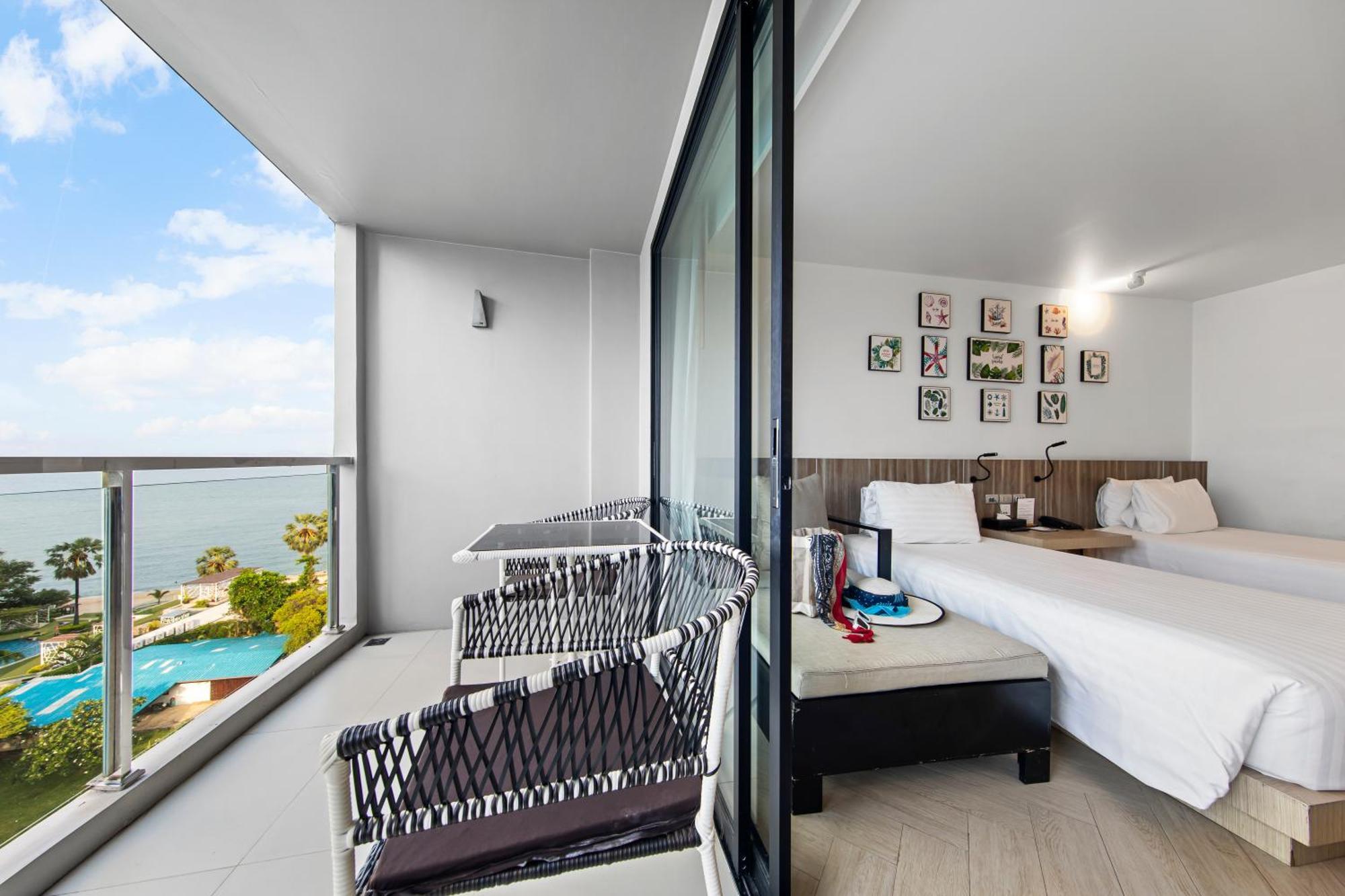 Superior Twin Room Sea View