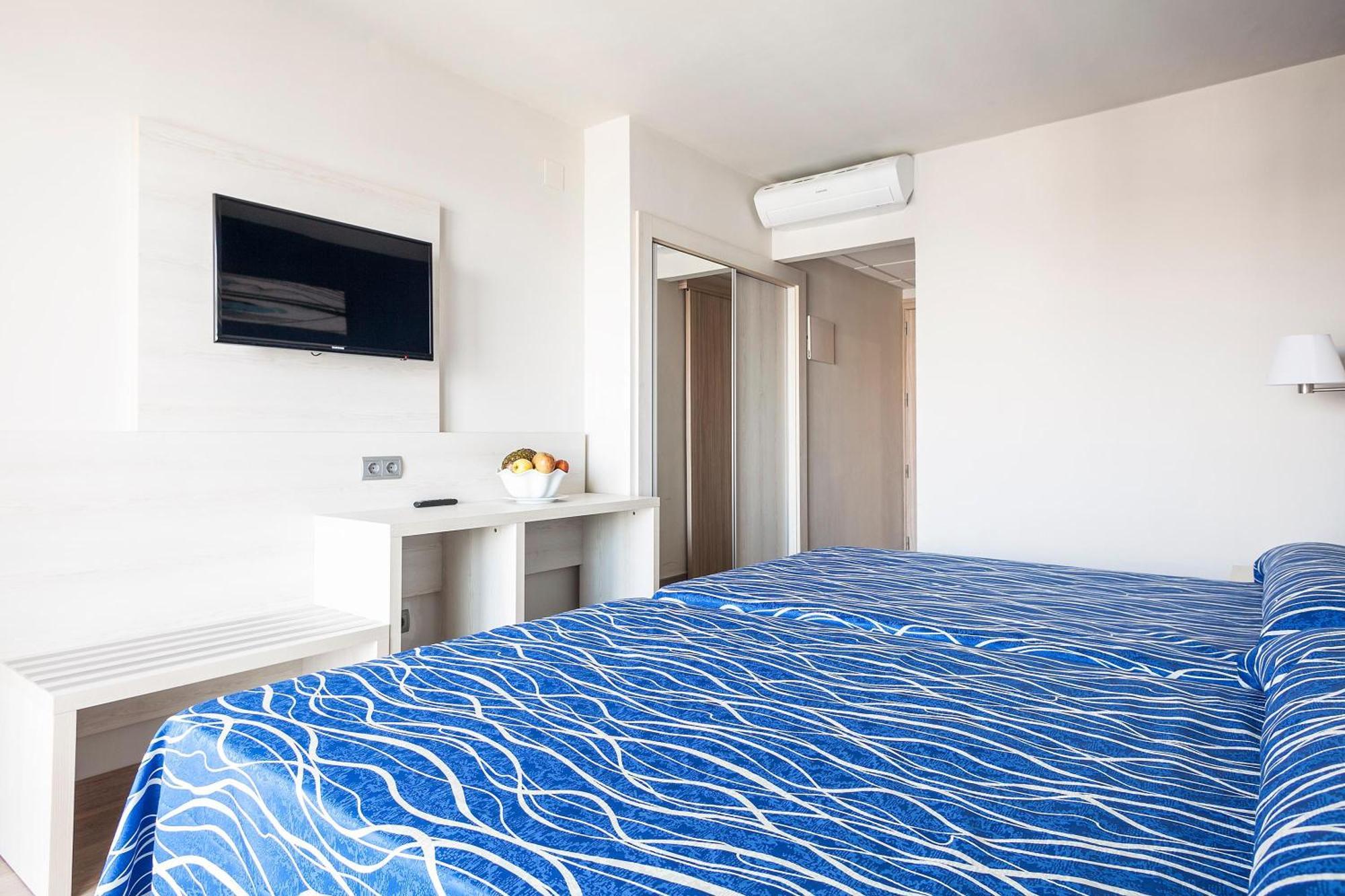 Double Room Pool View