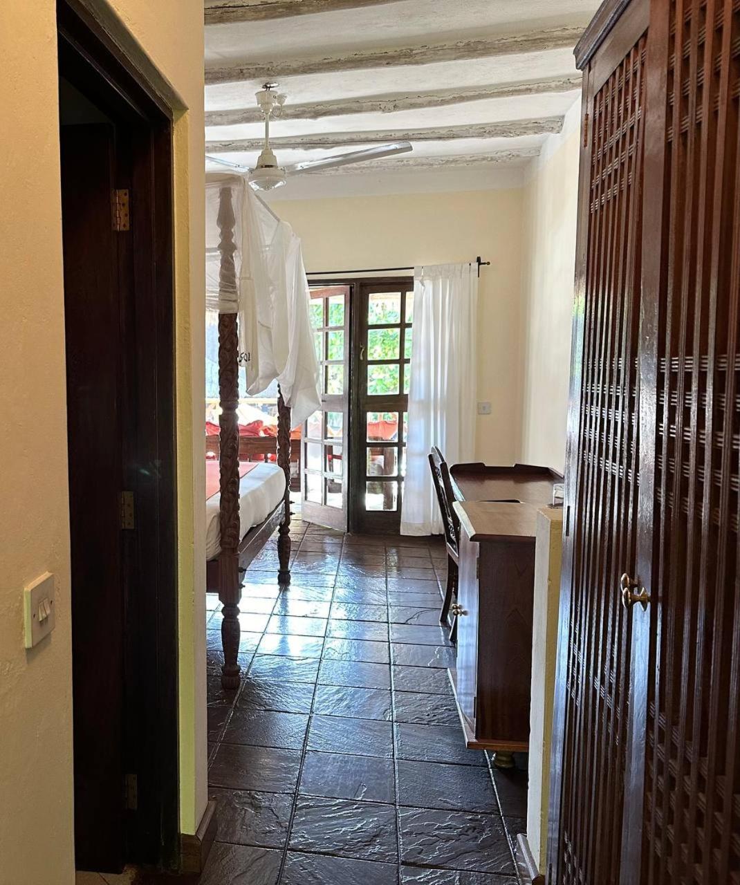 Standard Double Room,1717125140:JPEG