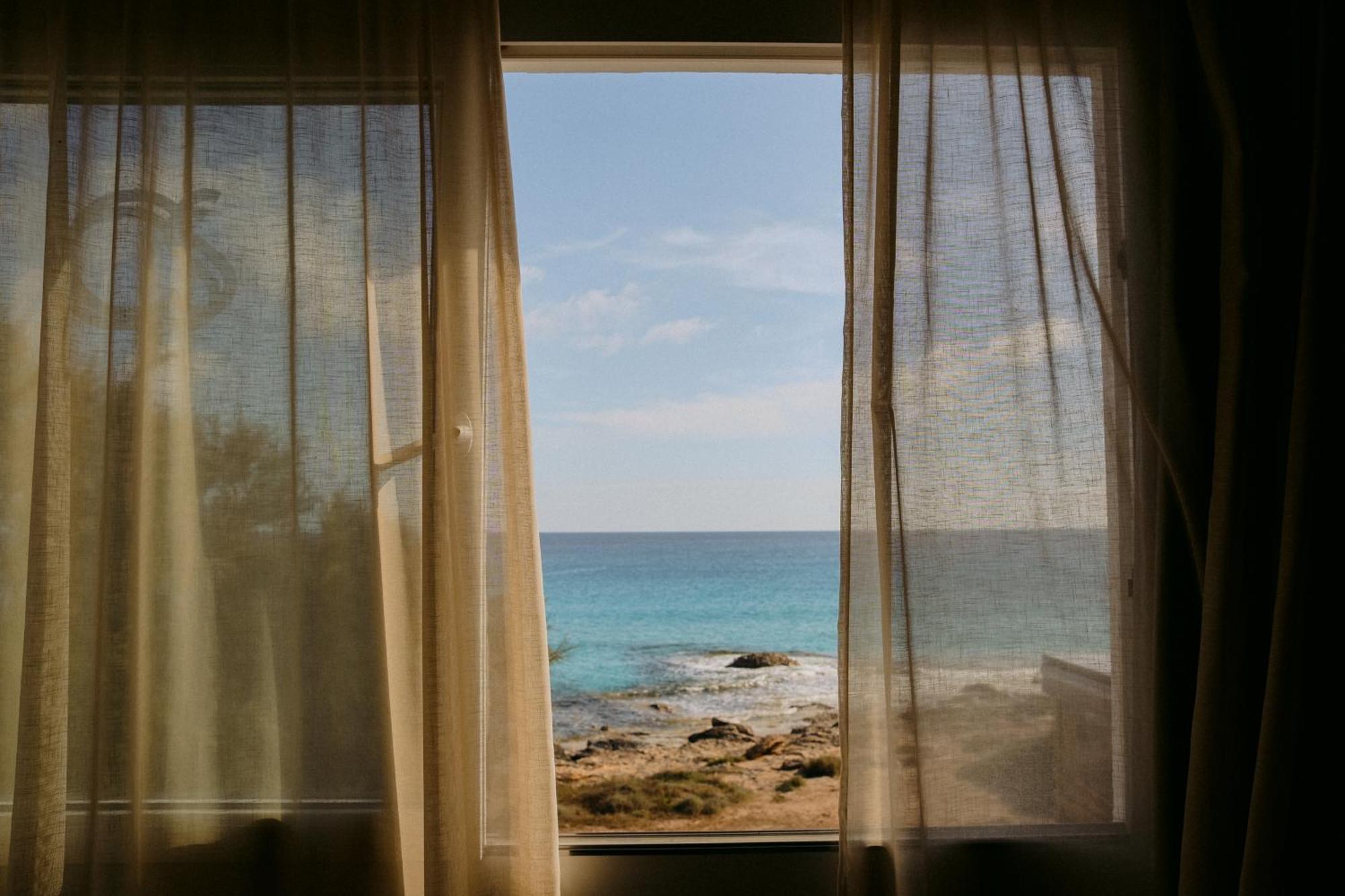Estudio con vistas al mar