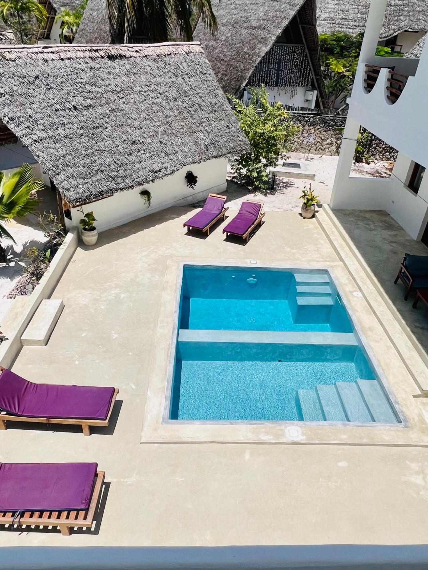 Junior Suite with Private Pool