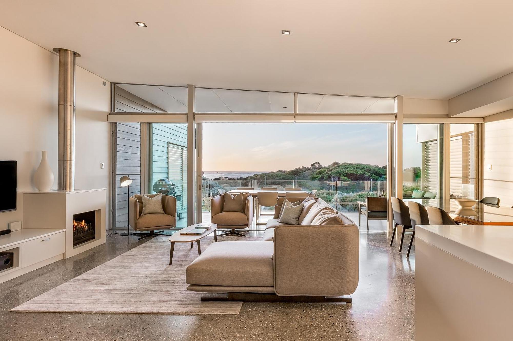 One-Bedroom Beach House