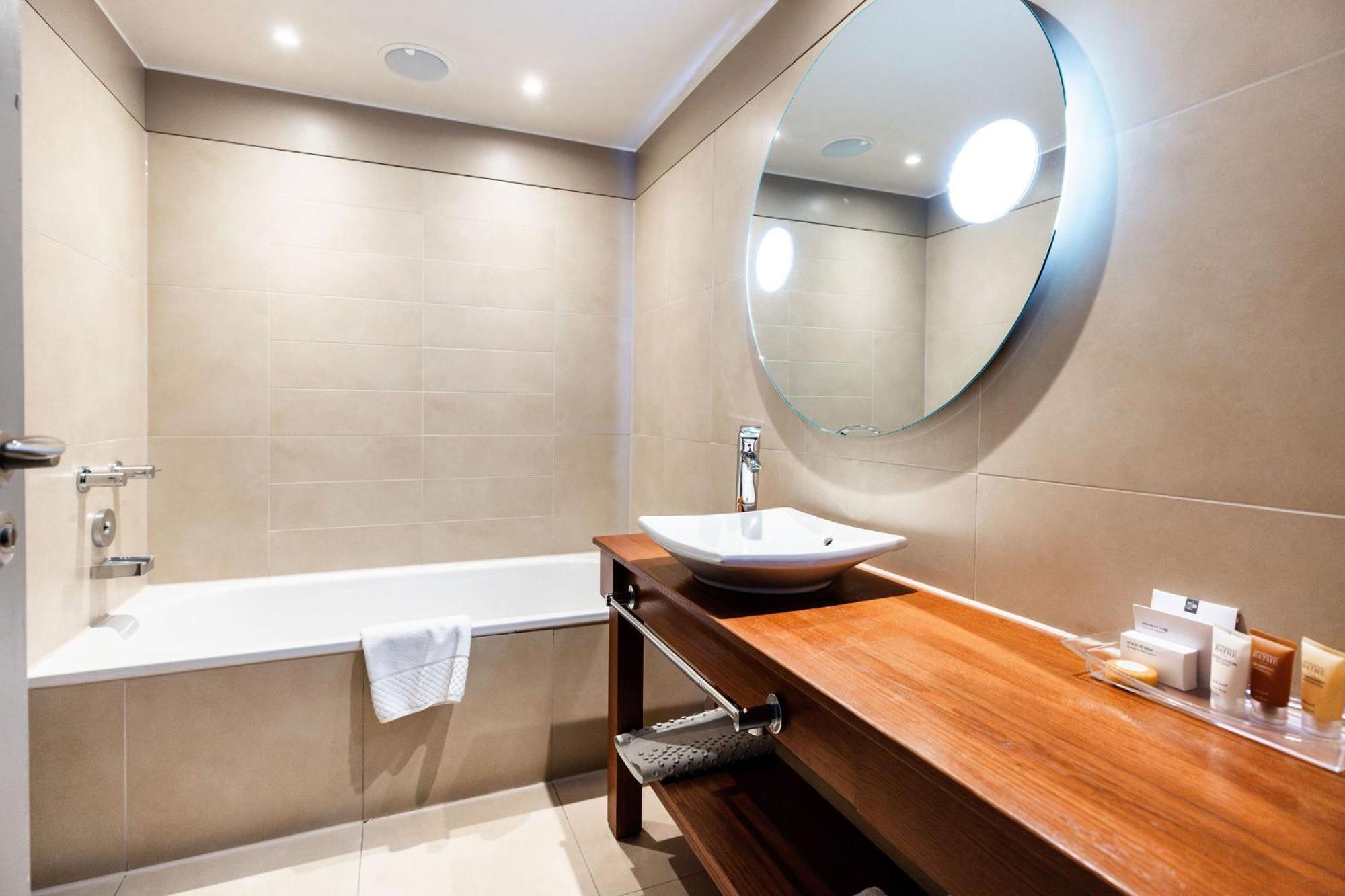 Gold Twin Room
