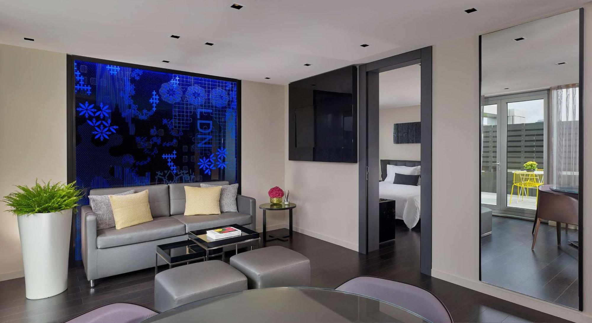 One-Bedroom Suite,1549778056:JPEG