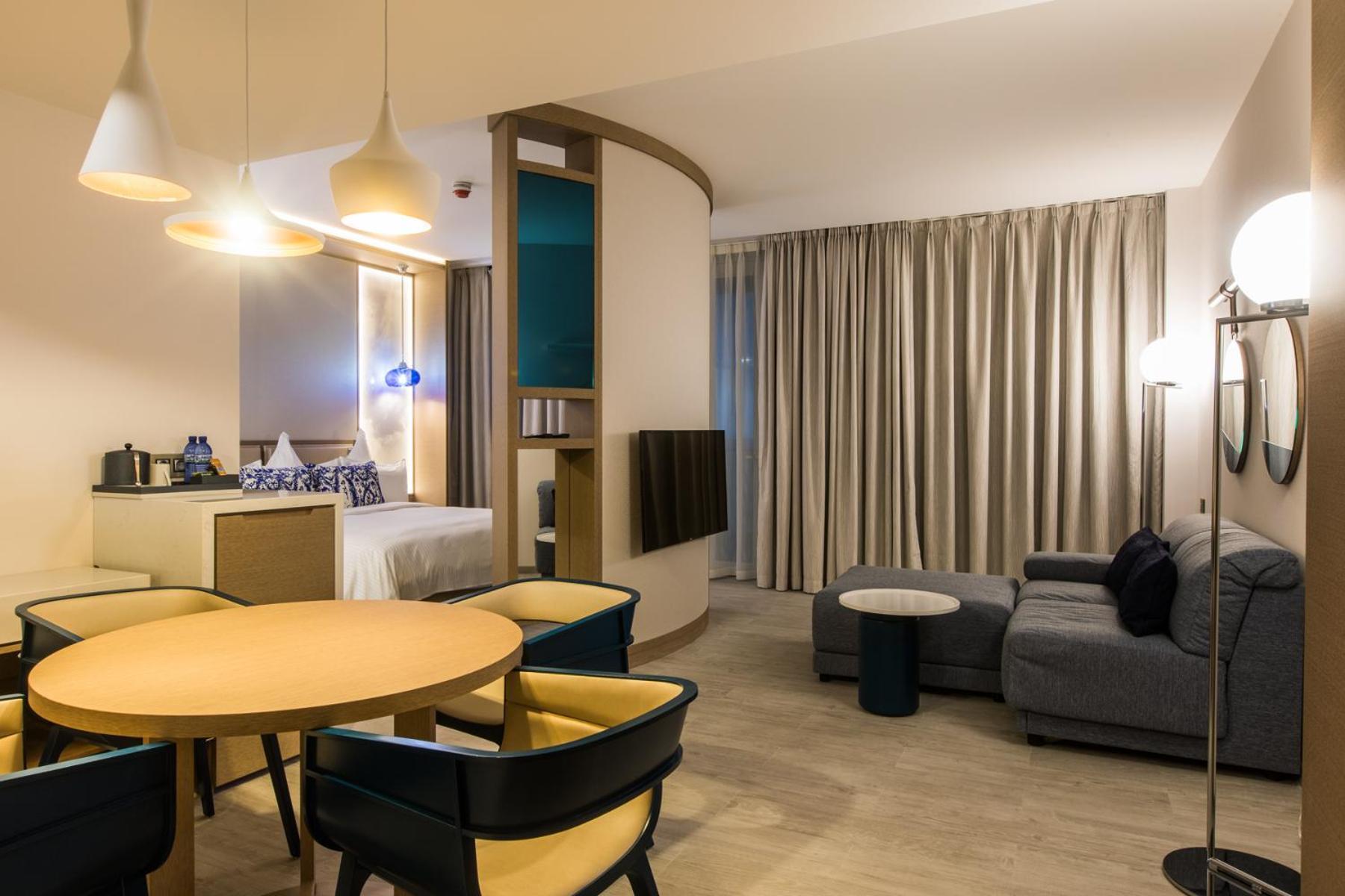 Sunset Room Larger Guest room 1 King Sea view Balcony