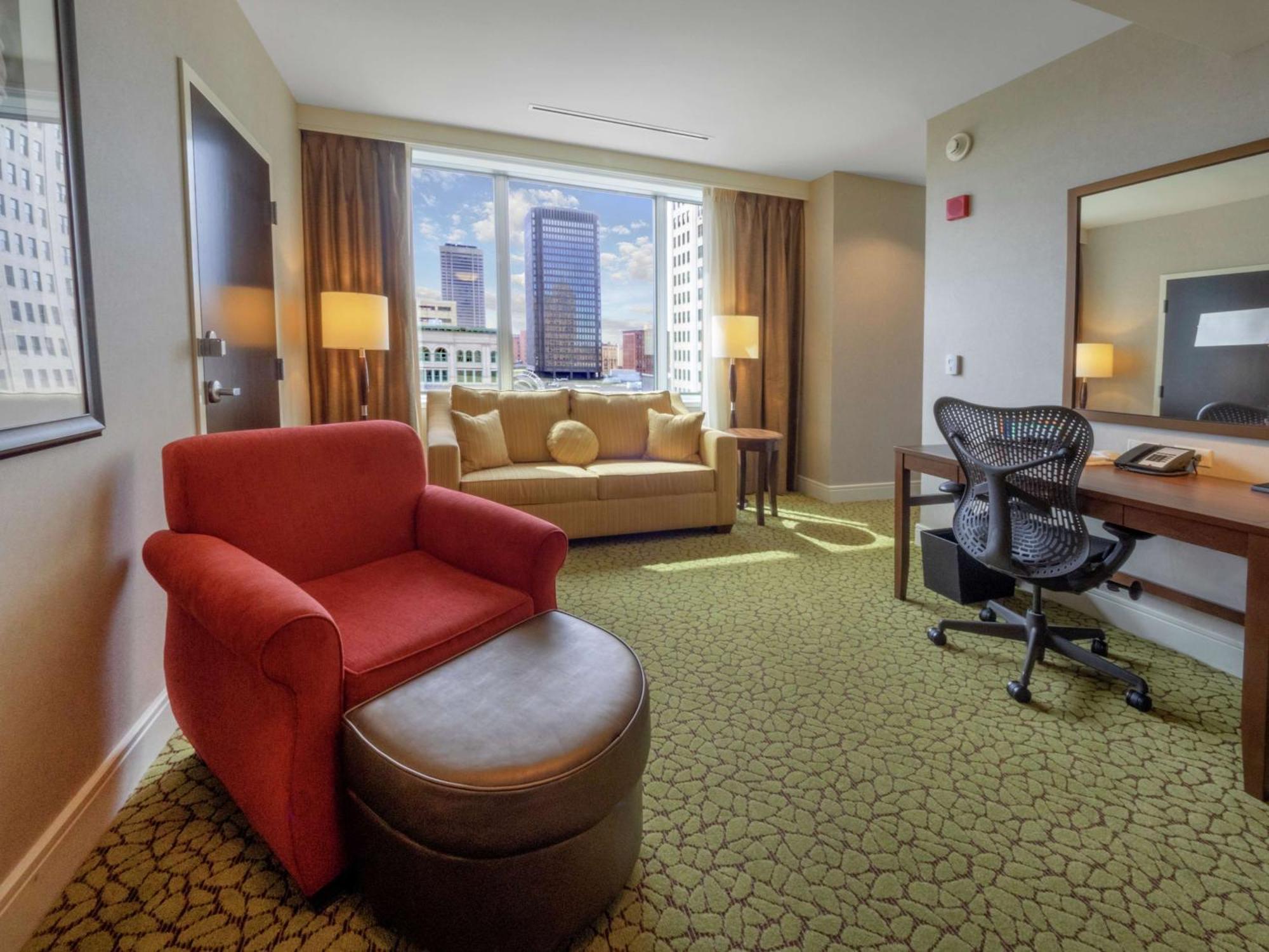 Junior King Suite with Sofa Bed