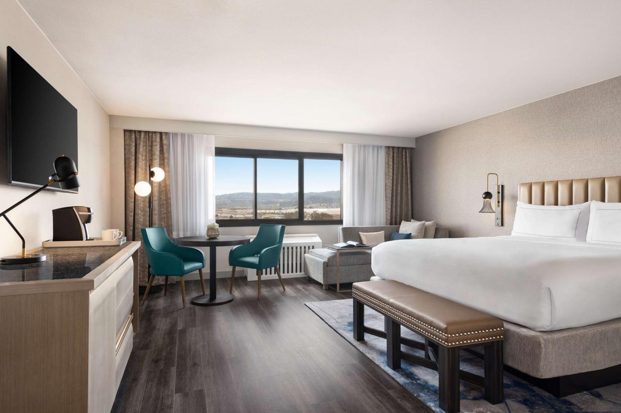 Deluxe Zimmer mit Kingsize-Bett