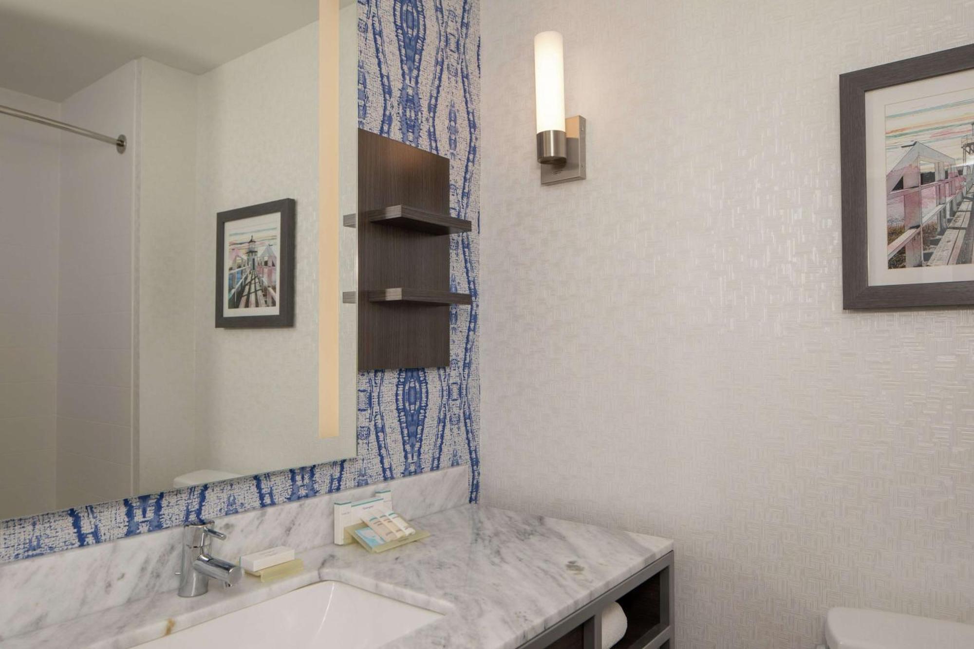 Deluxe Kamer met Kingsize Bed en Slaapbank