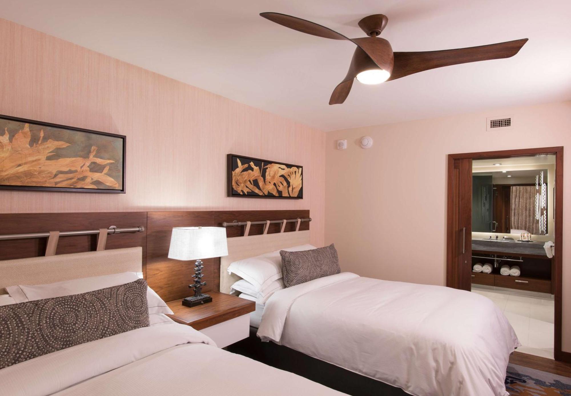 One-Bedroom Suite Two Double Beds Resort View