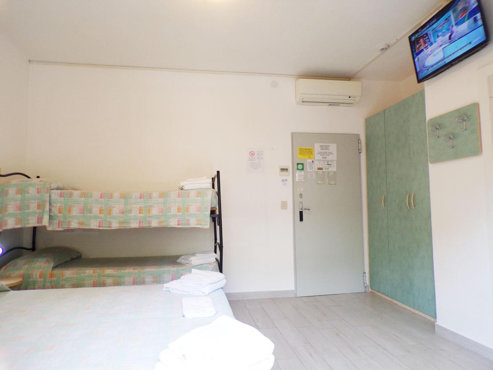Quadruple Room Balcony,1552722139:JPEG