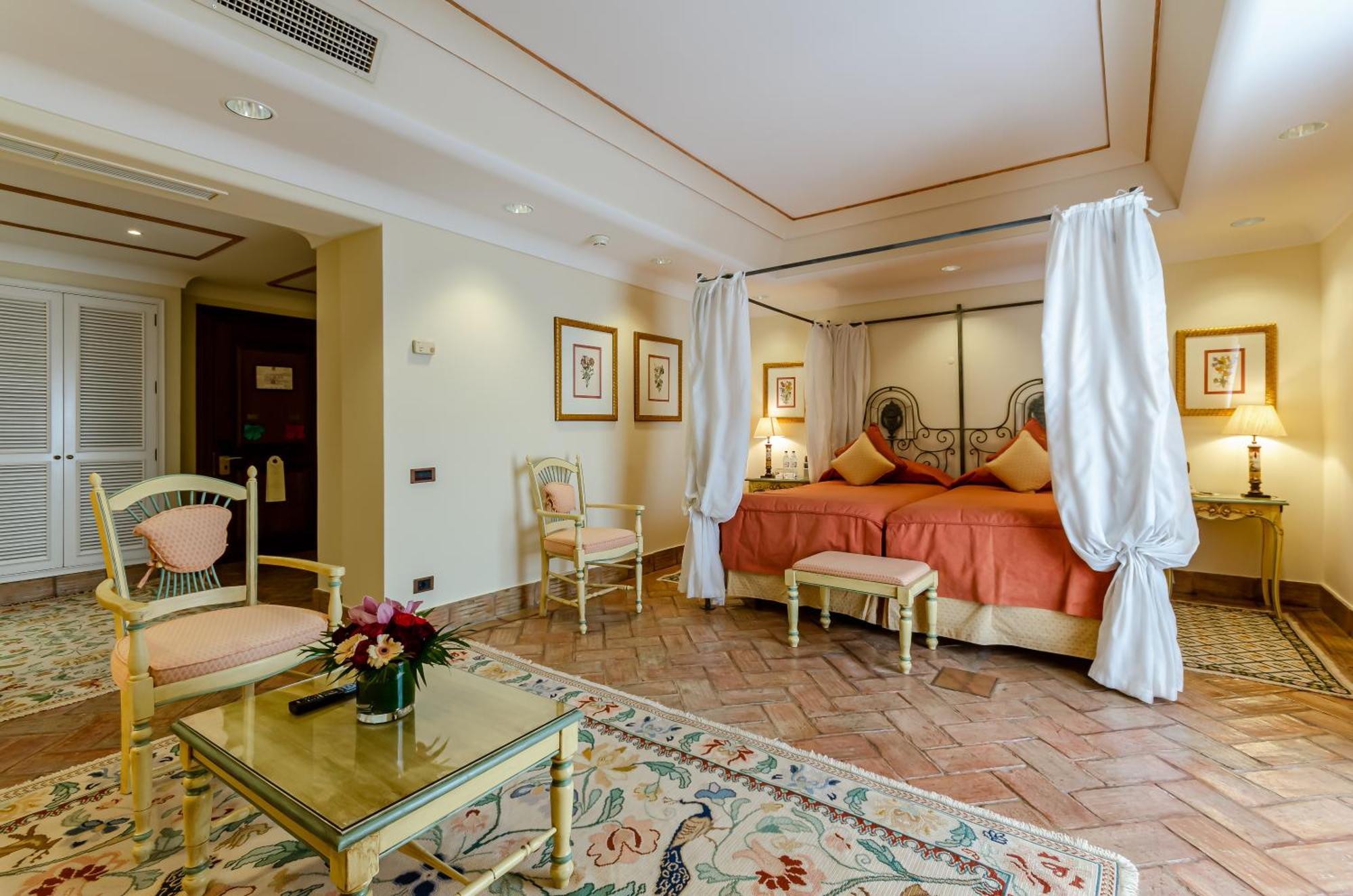Palace Deluxe Room